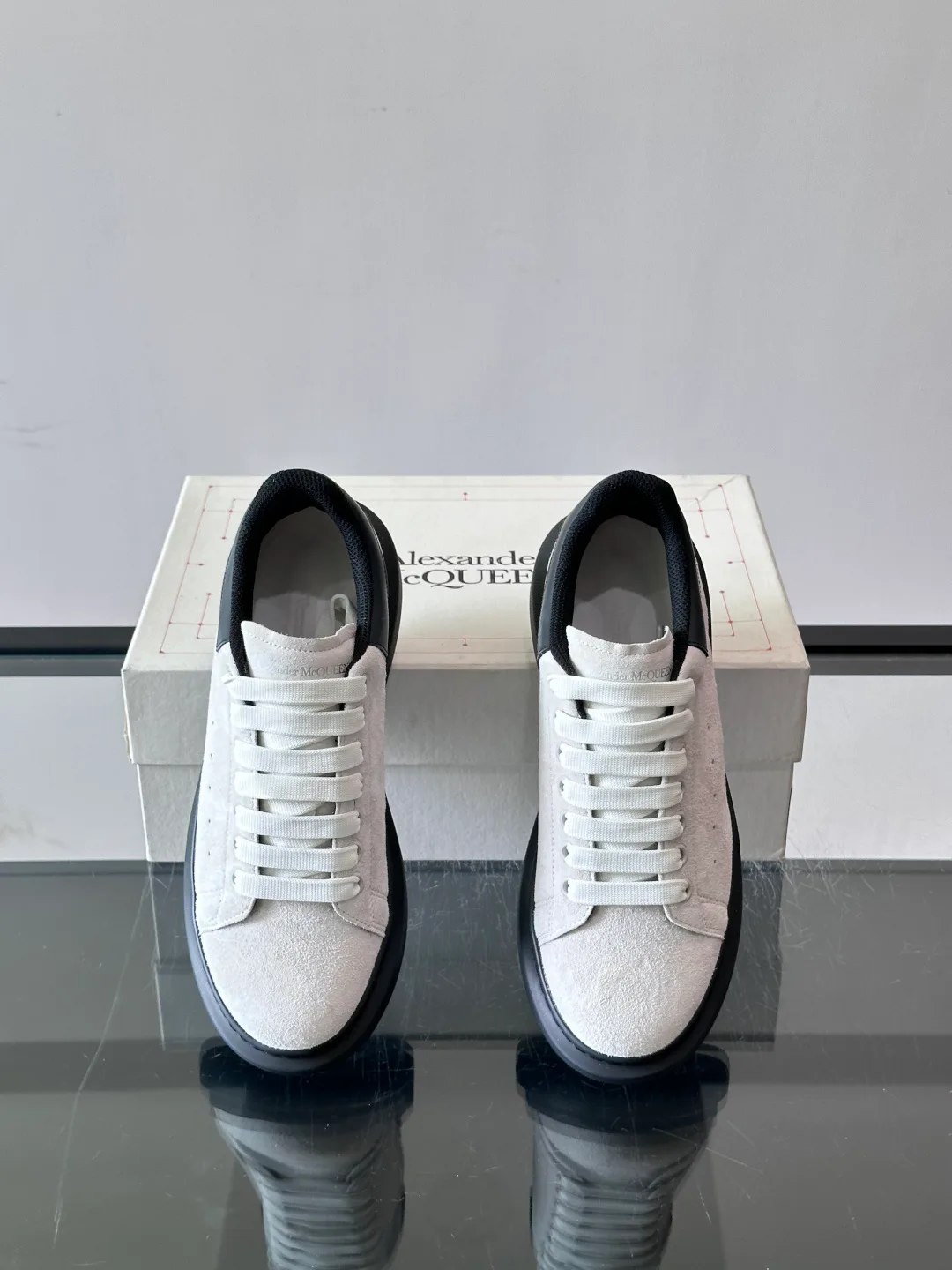 Women's Sneakers ALEXANDER MCQUEEN 17447549