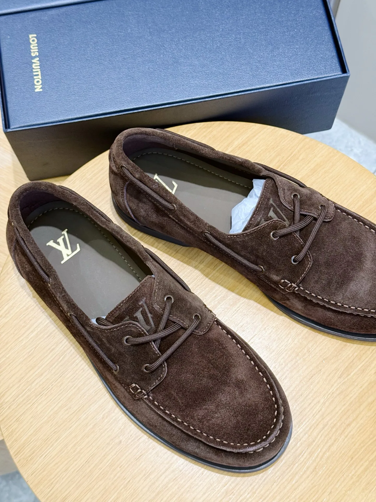 Men's Loafers And Dress Shoes LOUIS VUITTON 18277864