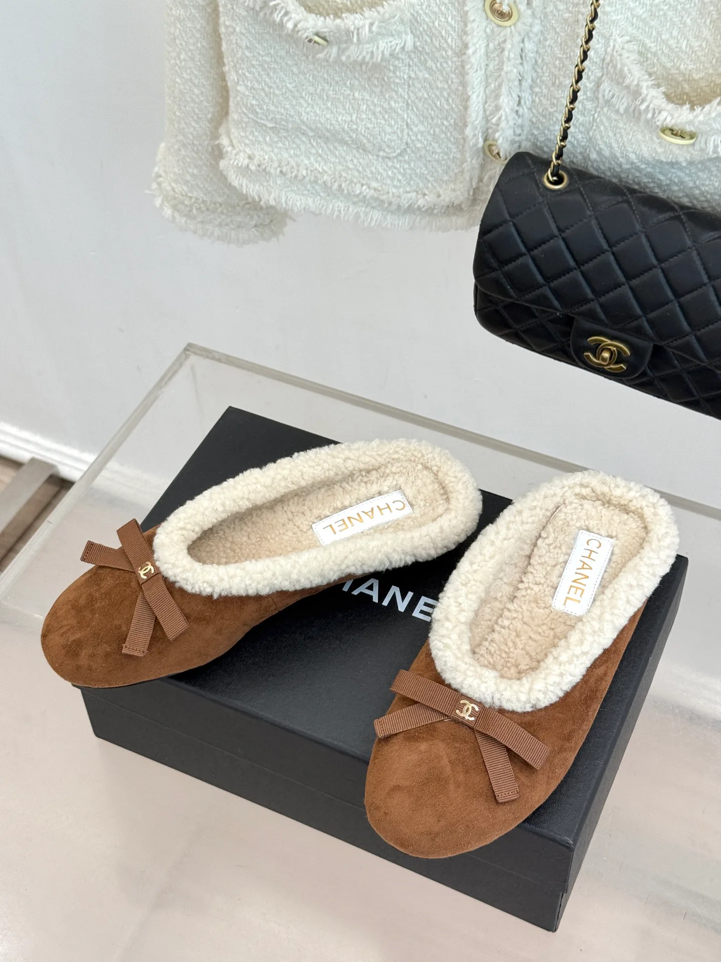 Women's Mules And Clogs CHANEL 17938390