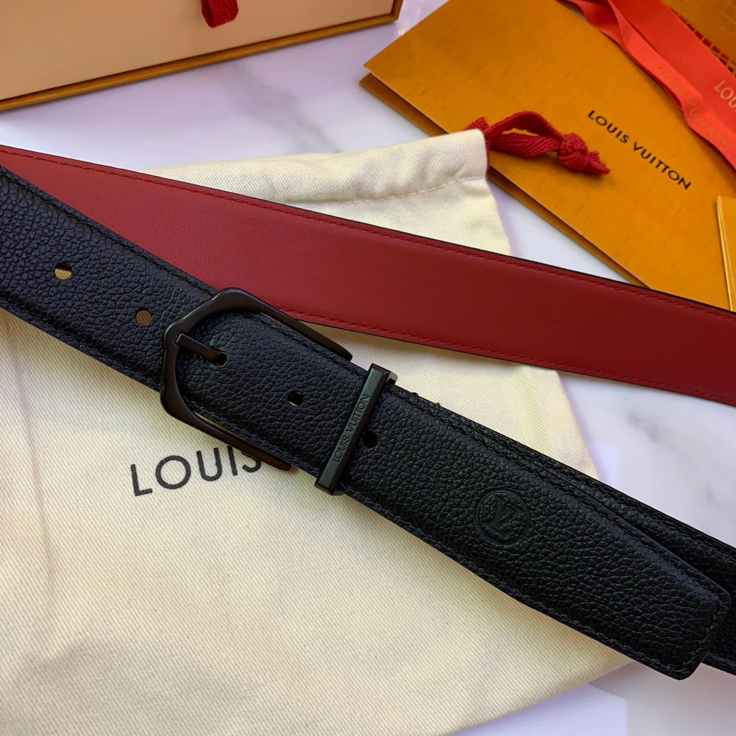 Belts LOUIS VUITTON 17682165