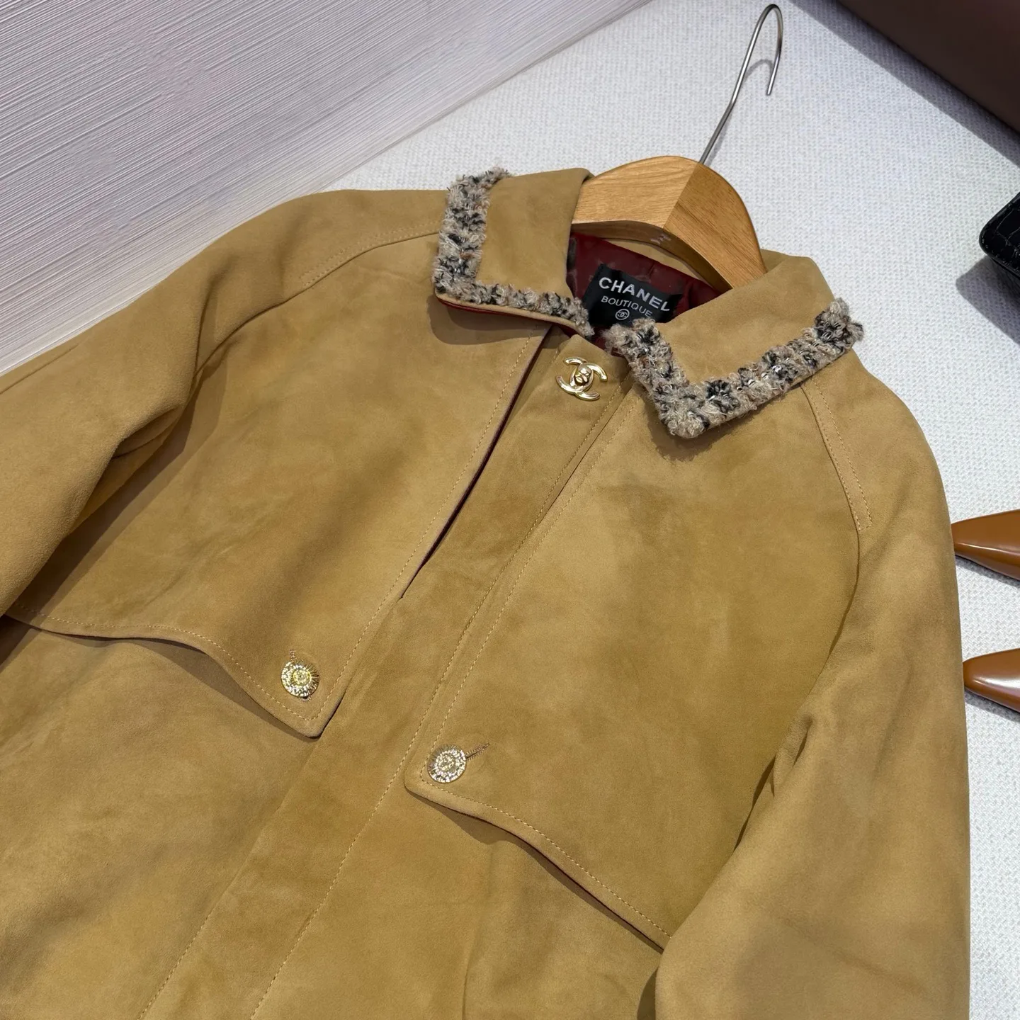 Women's Leather Jackets And Sheepskin Coats CHANEL 18487283