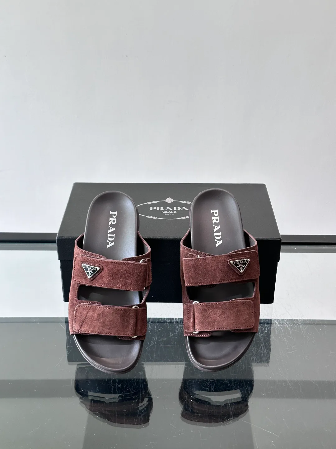 Women's Flip-Flops PRADA 17689186