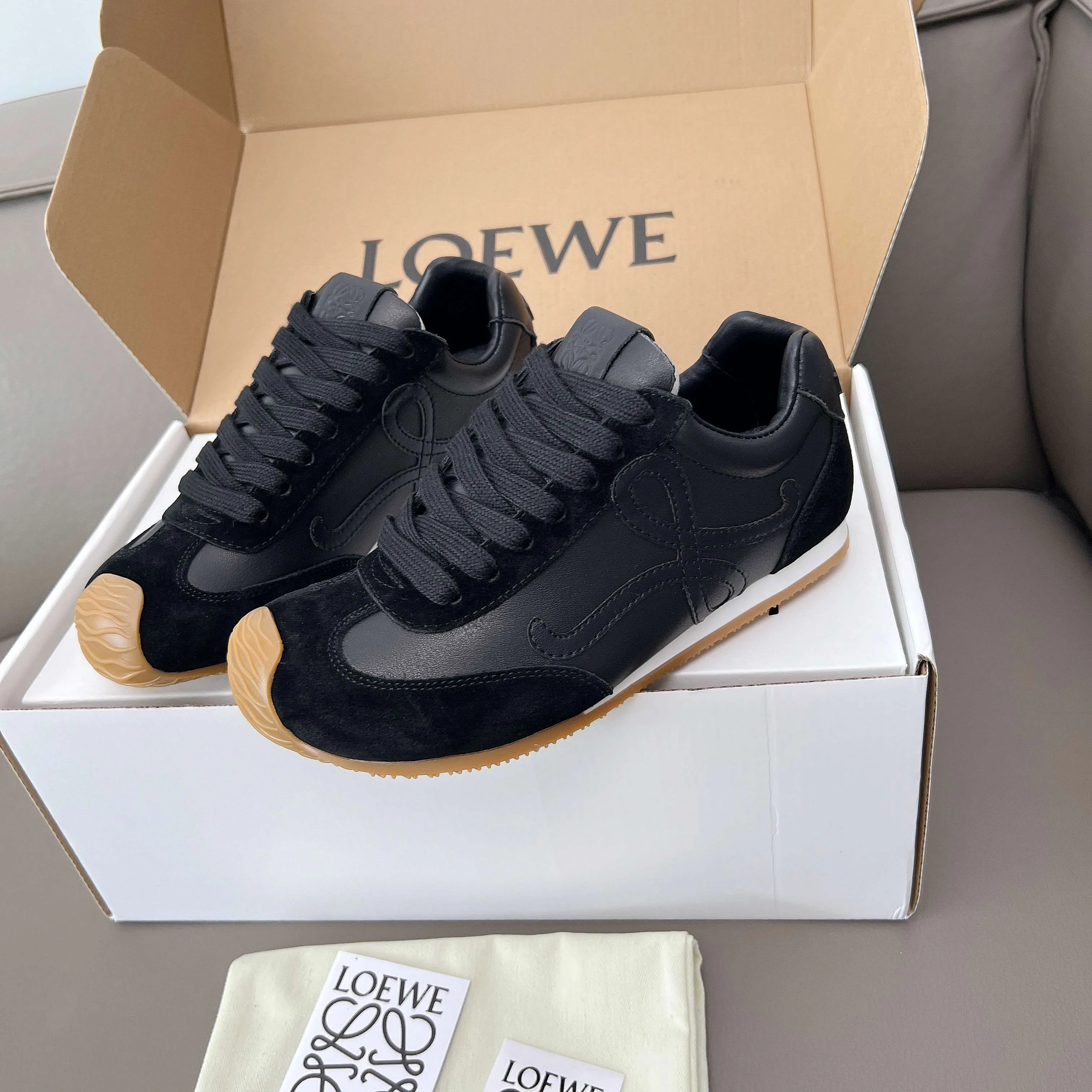 Women's Sneakers LOEWE 18011181