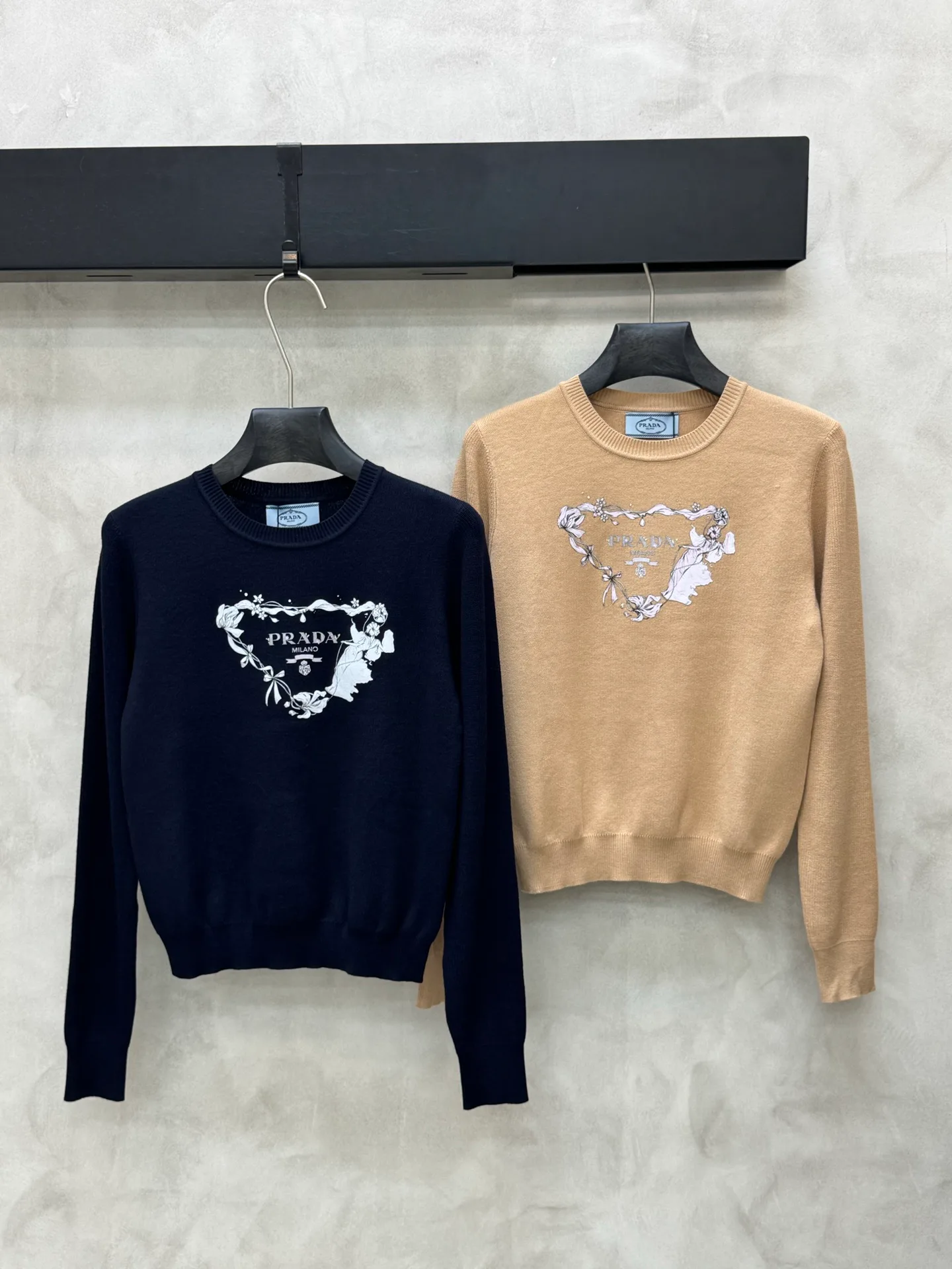 Women's Jumpers And Sweaters PRADA 18185983