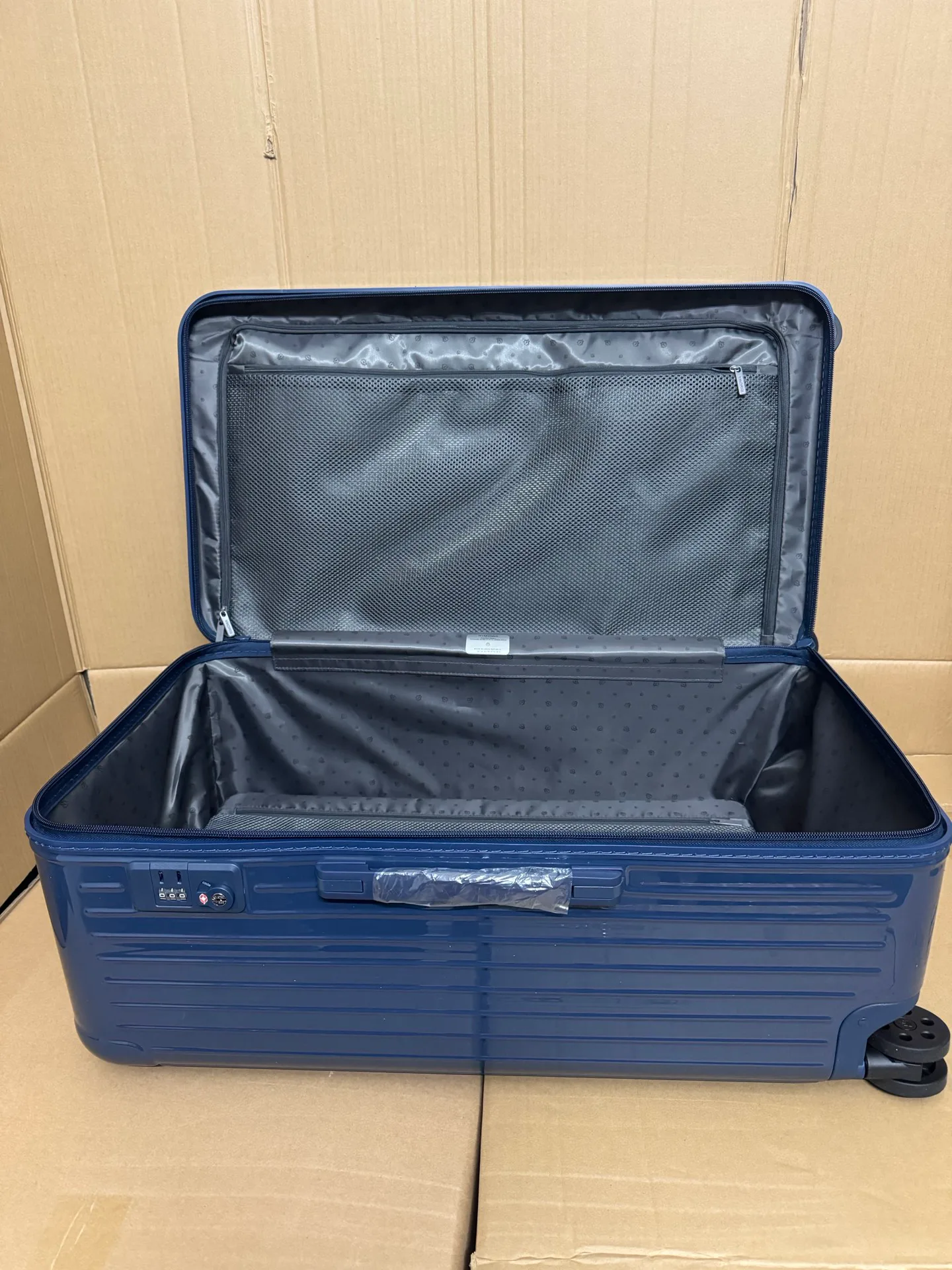 Suitcases RIMOWA 17803830