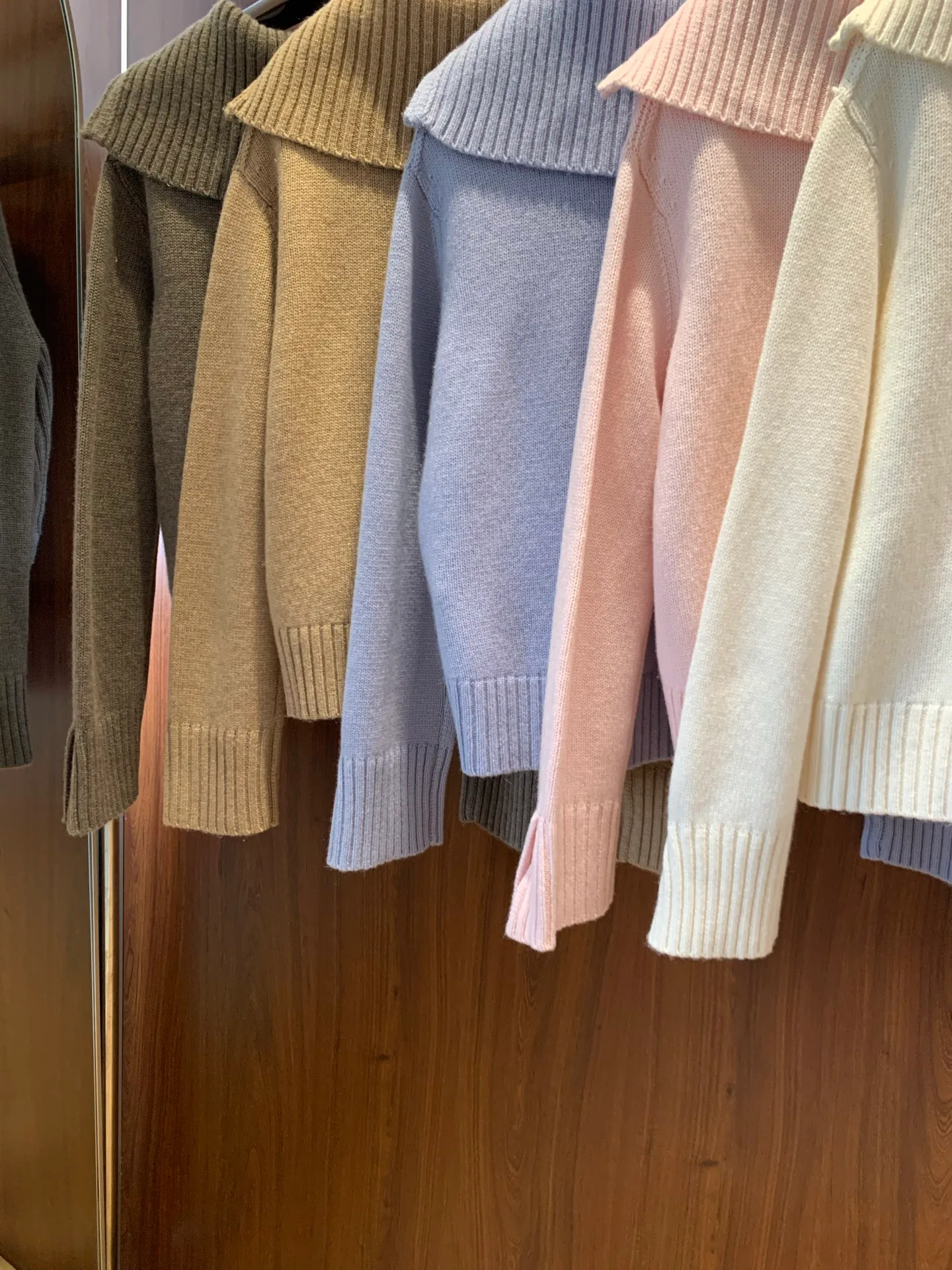 Women's Jumpers And Sweaters LORO PIANA 18474214