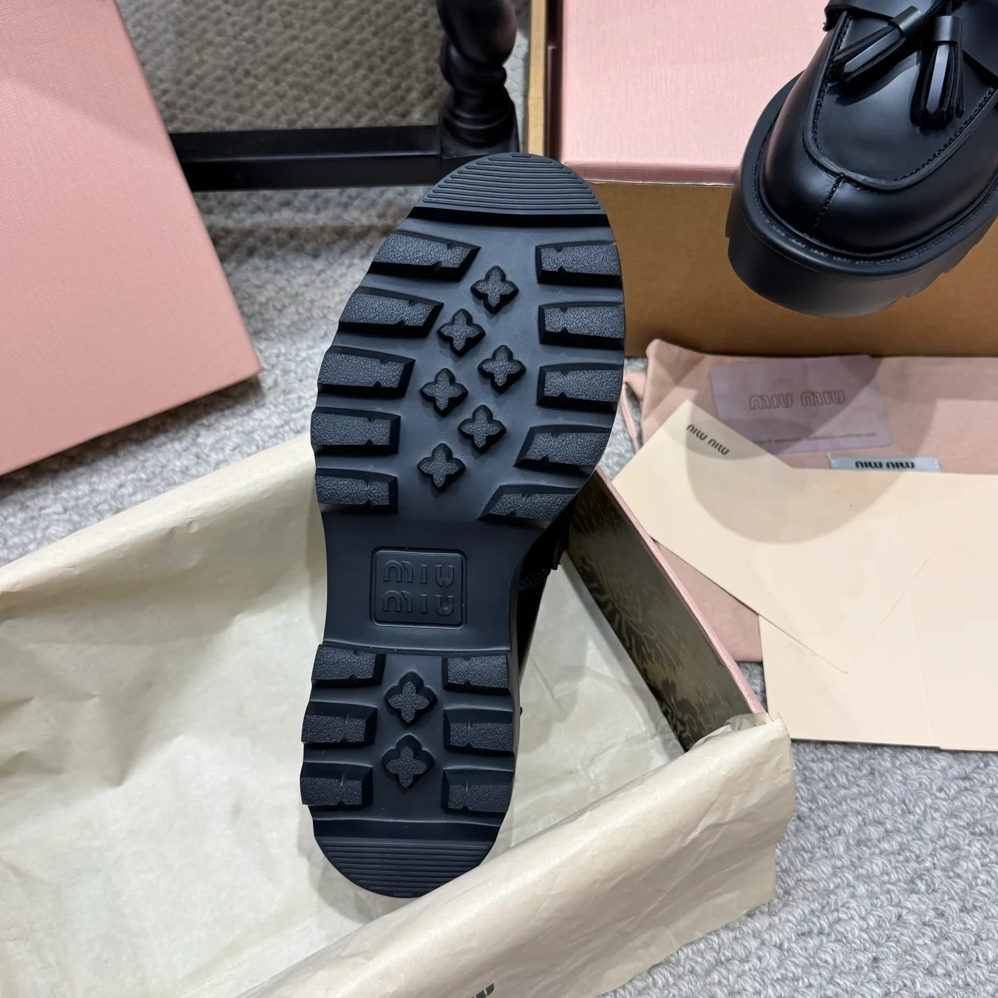 Women's Loafers And Moccasins MIU MIU 18337063