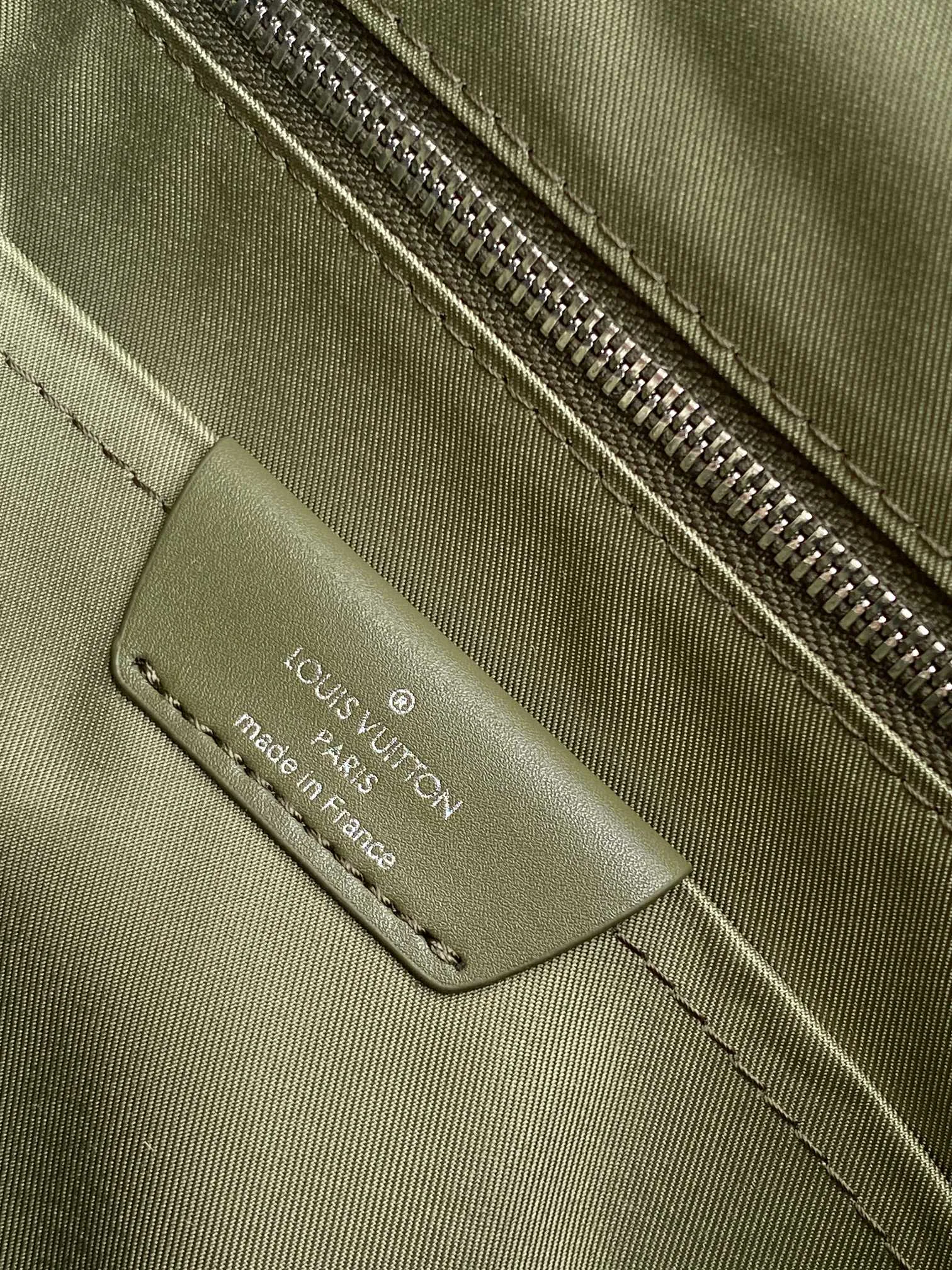 Women's Backpacks LOUIS VUITTON 17483338