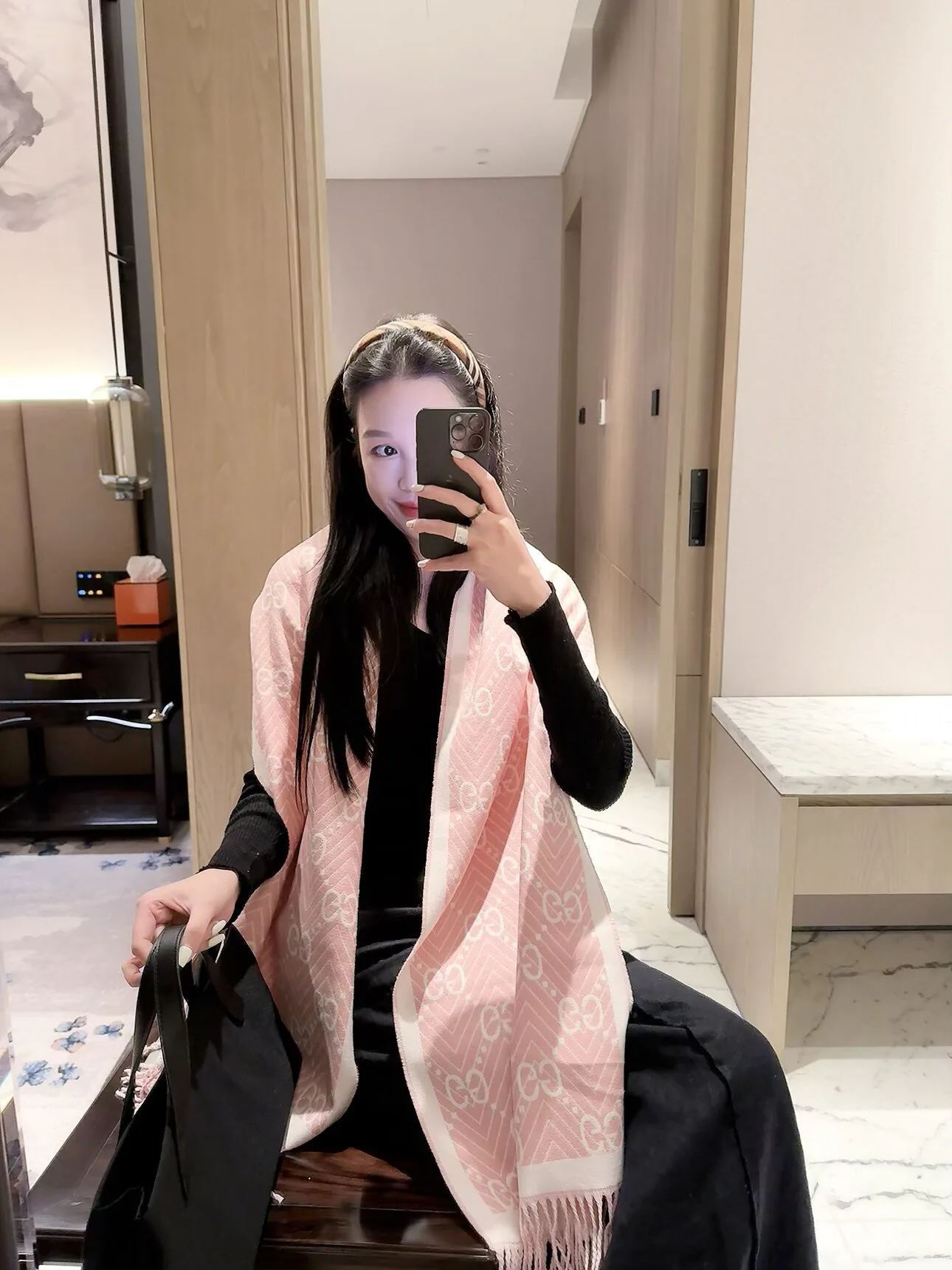 Scarves GUCCI 18377536