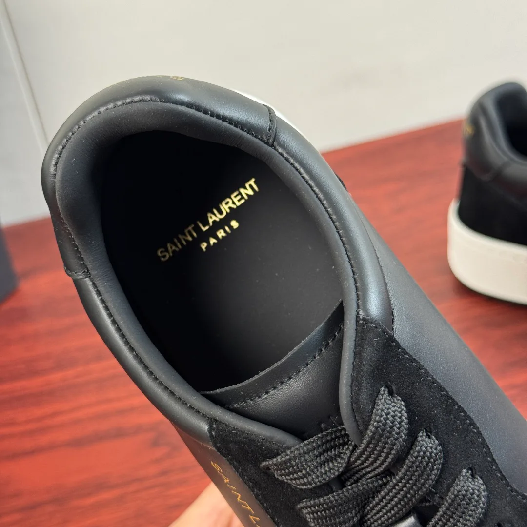 Men's Sneakers SAINT LAURENT 17828981