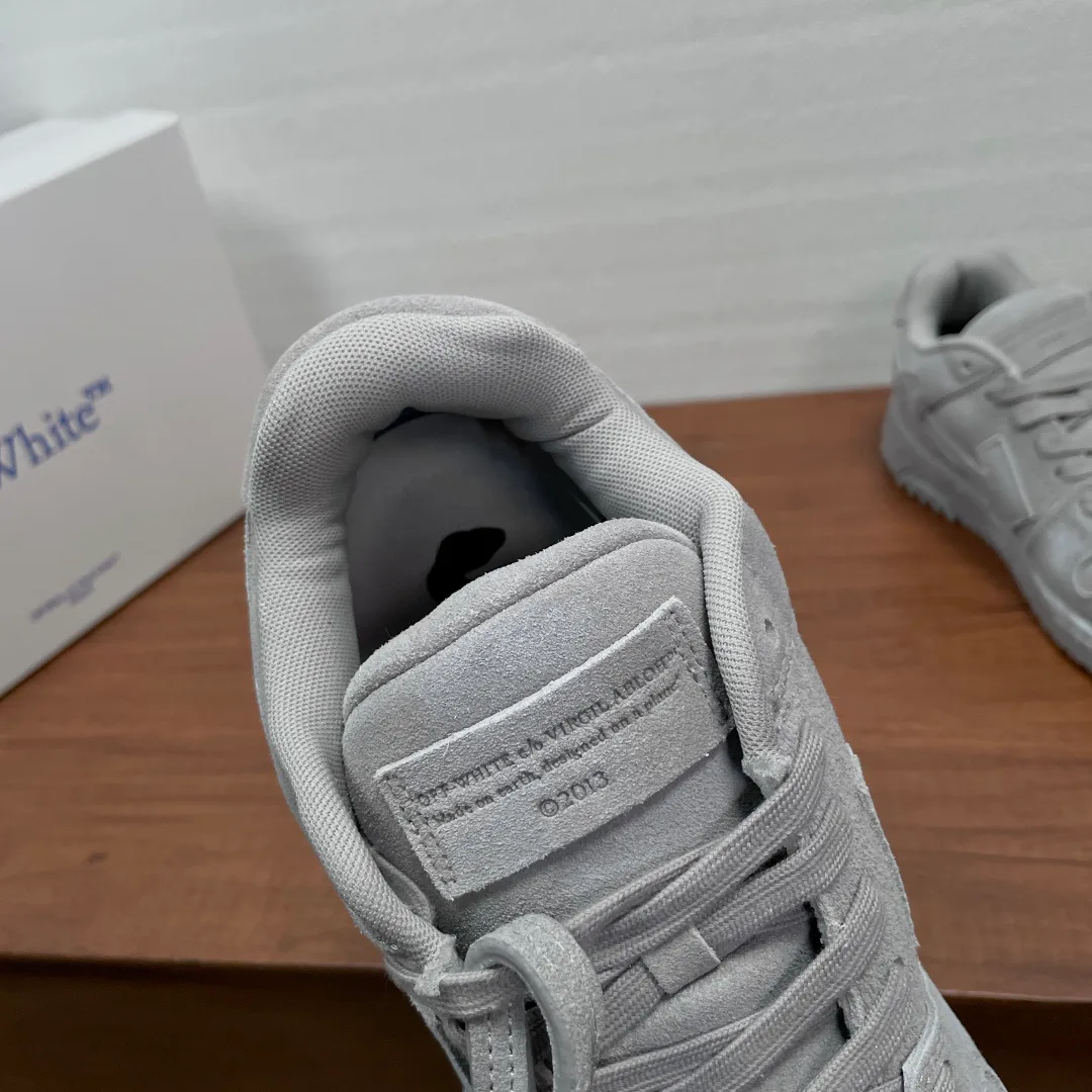 Women's Sneakers OFF-WHITE 18099908
