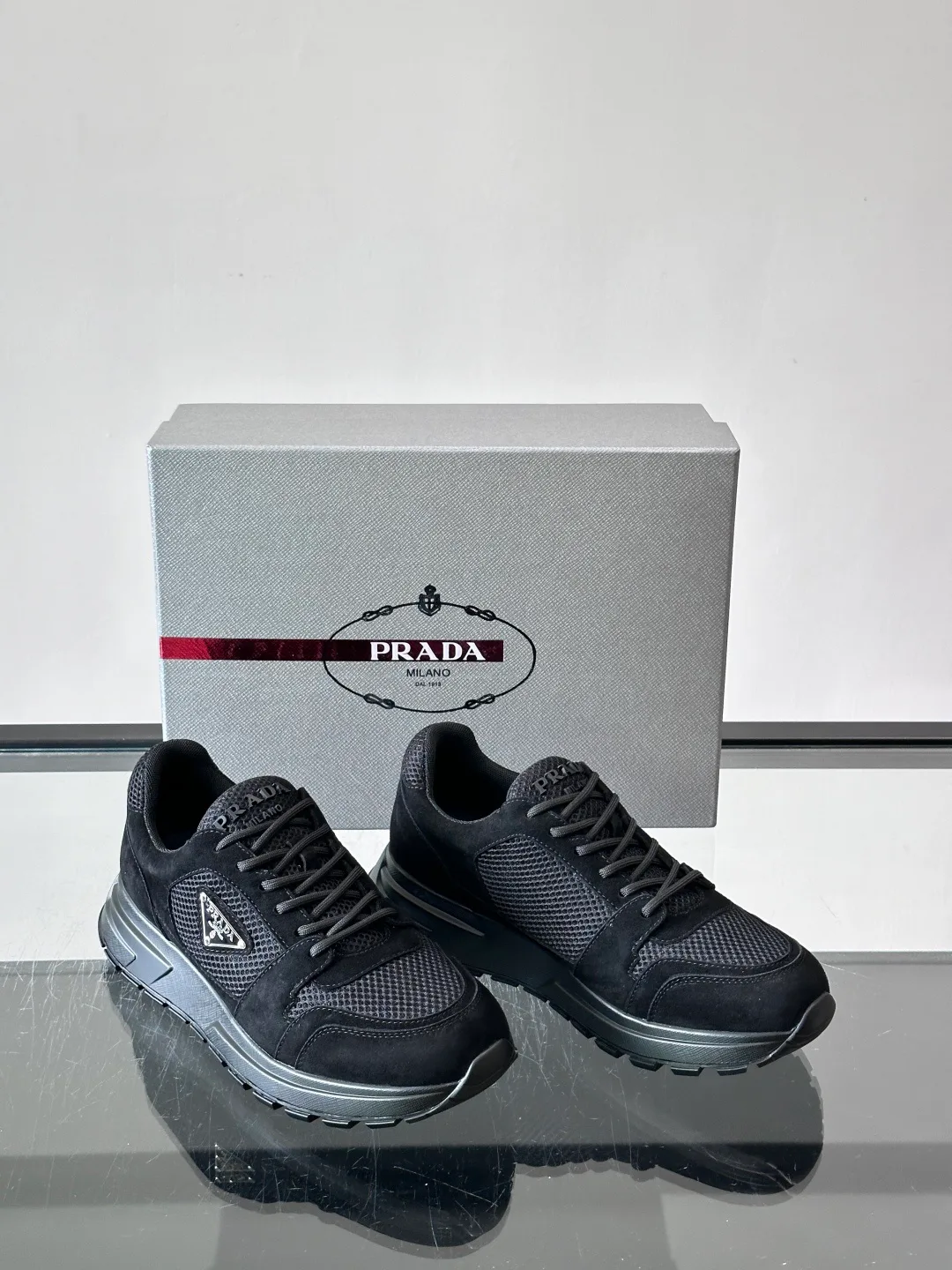 Men's Sneakers PRADA 18102650