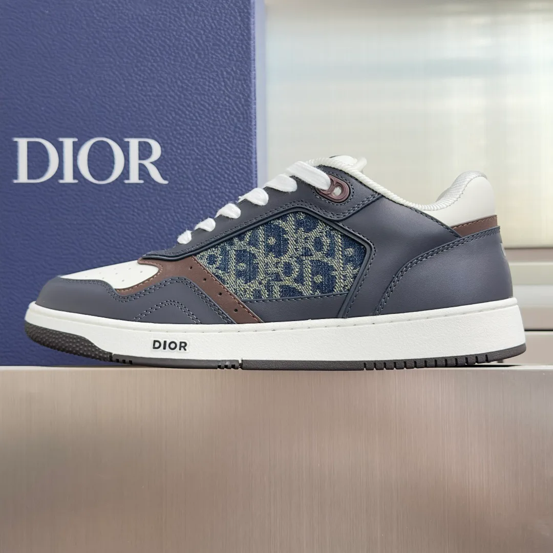 Women's Sneakers CHRISTIAN DIOR 18498132
