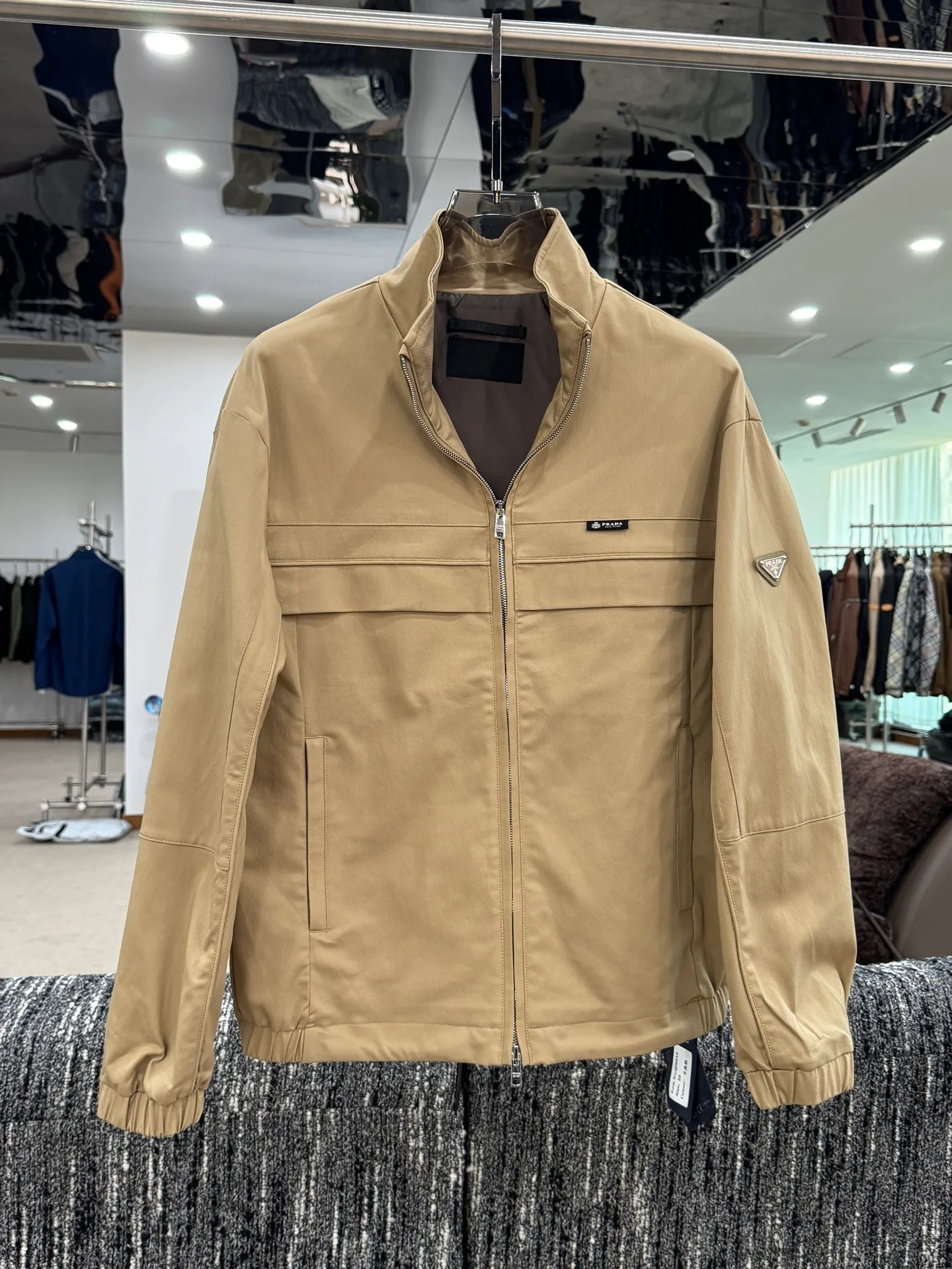 Men's Jackets And Down Jackets PRADA 18084178