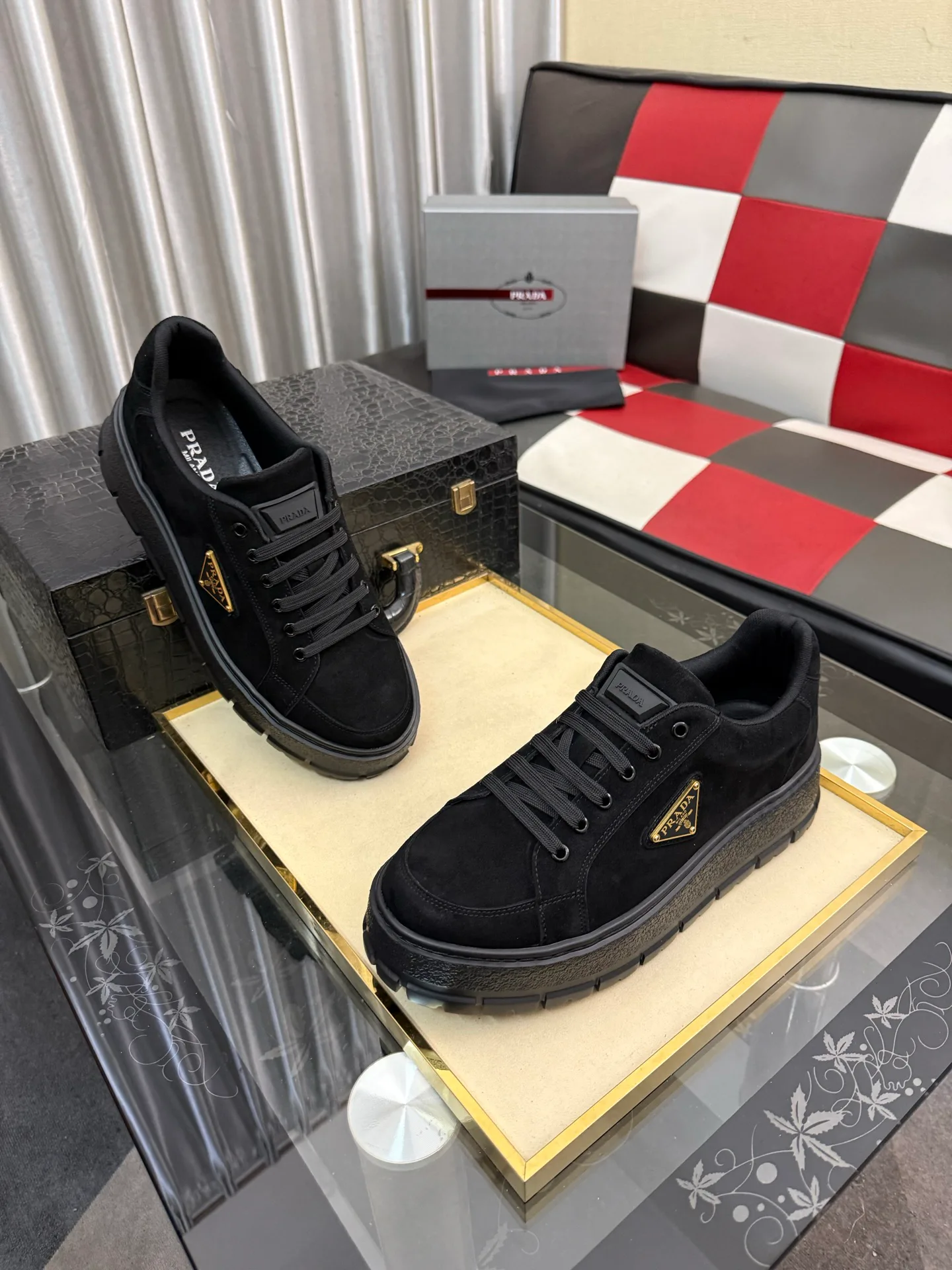 Men's Sneakers PRADA 18417410