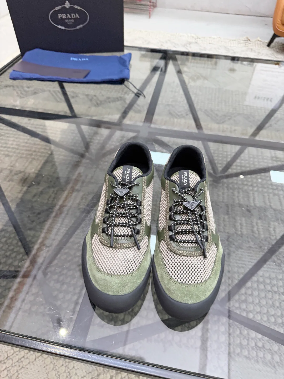 Men's Sneakers PRADA 18346364