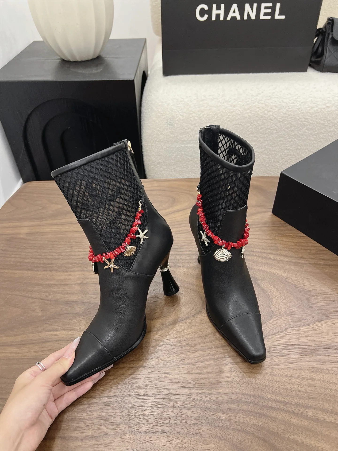Women's Booties CHANEL 17981377