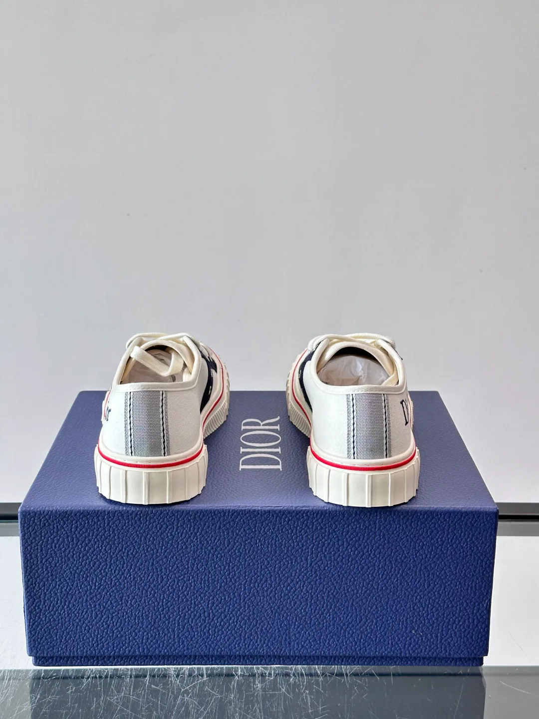Women's Sneakers CHRISTIAN DIOR 18102136