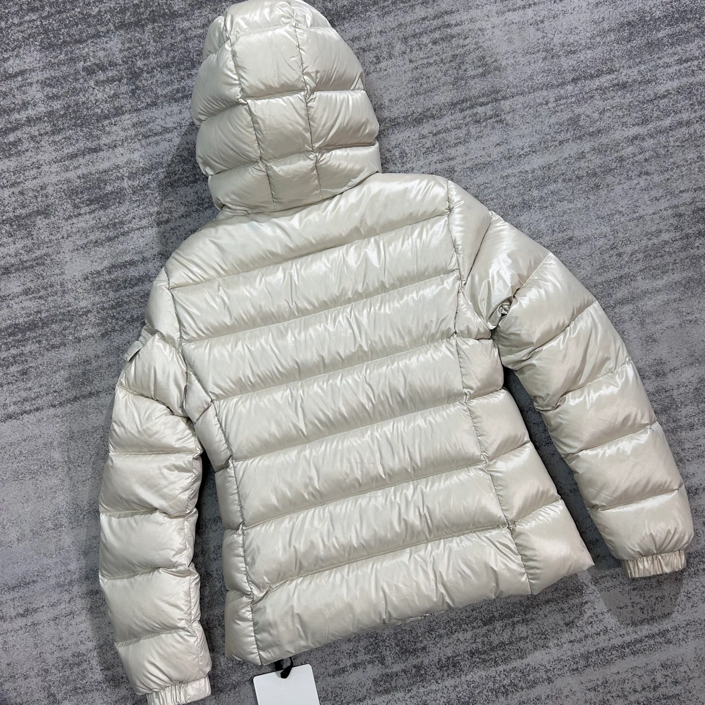 Women's Jackets And Down Jackets MONCLER 18354333