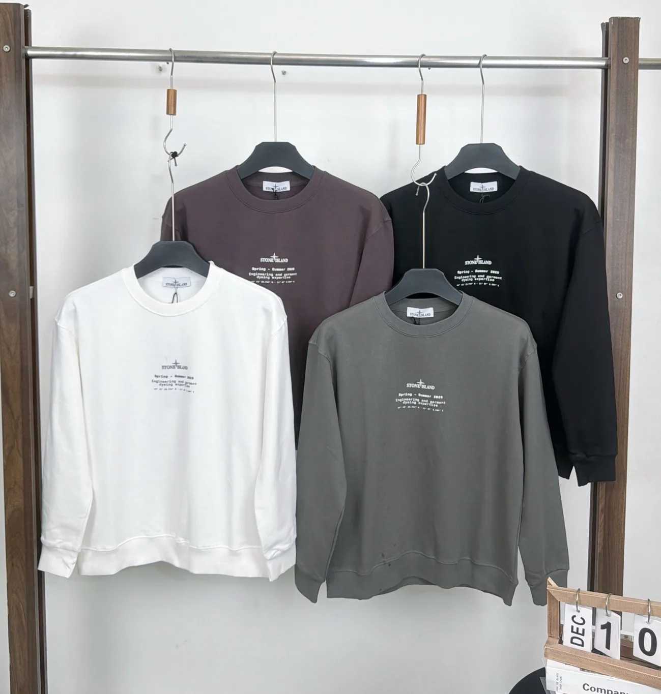 Men's Sweatshirts And Hoodies STONE ISLAND 18002066