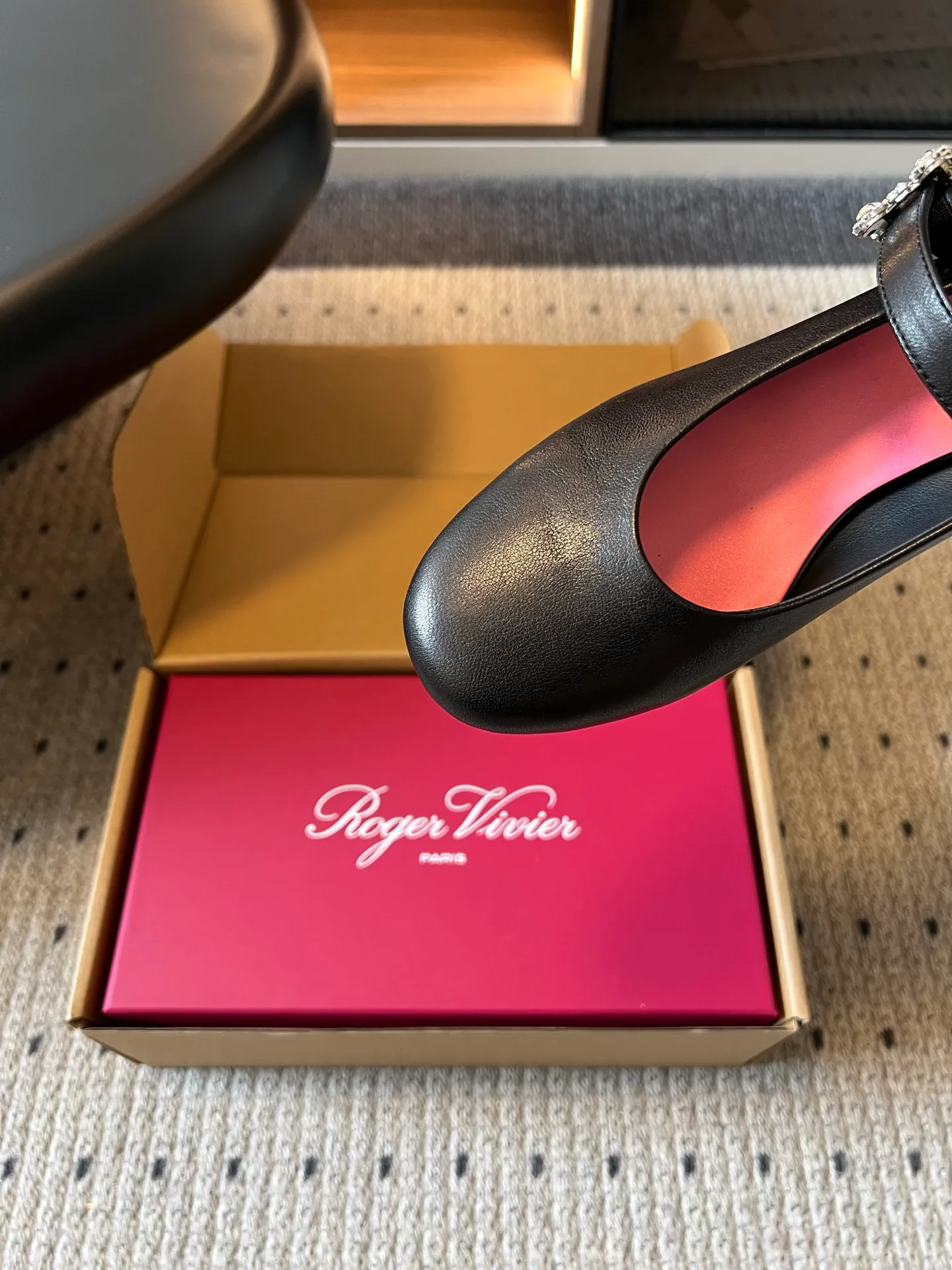 Women's Heels ROGER VIVIER 17860669