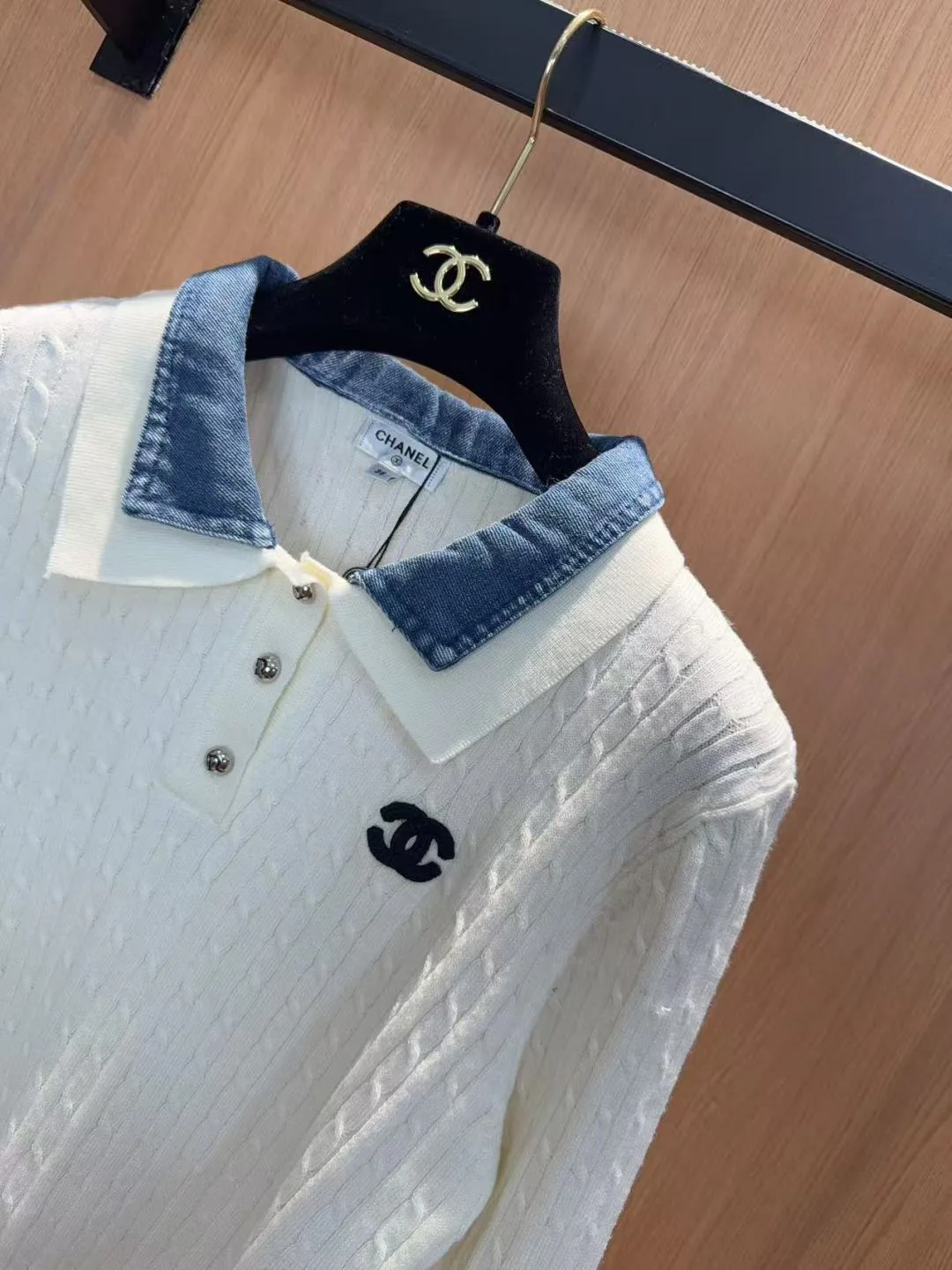 Women's Jumpers And Sweaters CHANEL 18138036