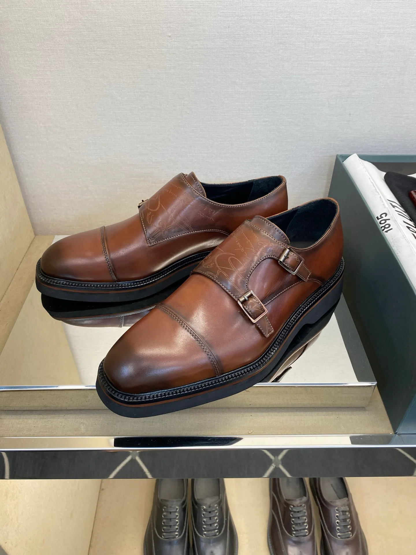 Men's Loafers And Dress Shoes BERLUTI 17971833