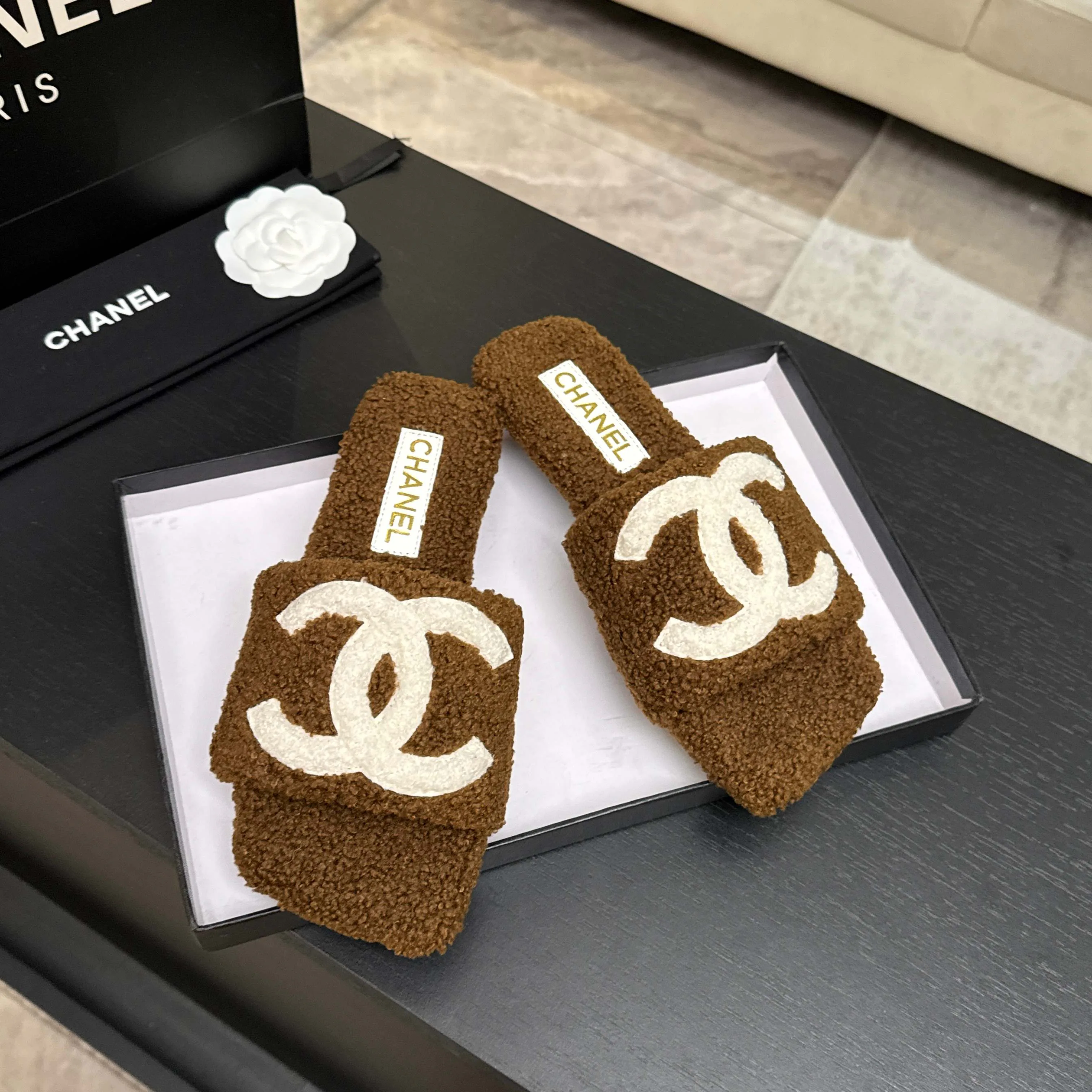 Women's Slippers CHANEL 18501008