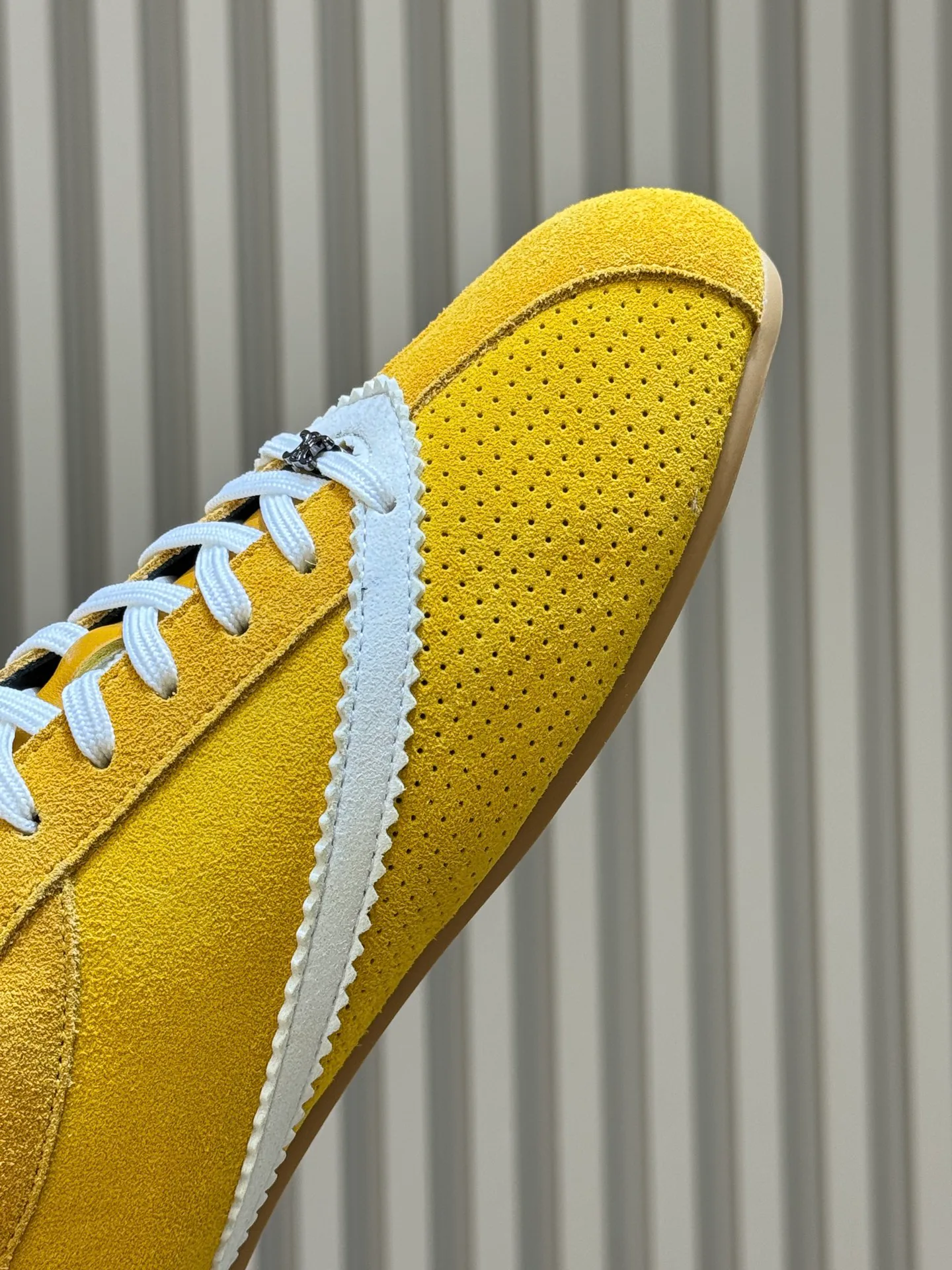 Women's Sneakers CELINE 18072899