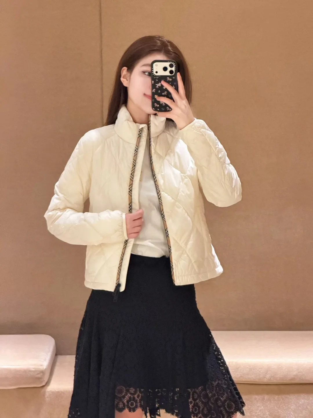 Women's Jackets And Down Jackets BURBERRY 18380335