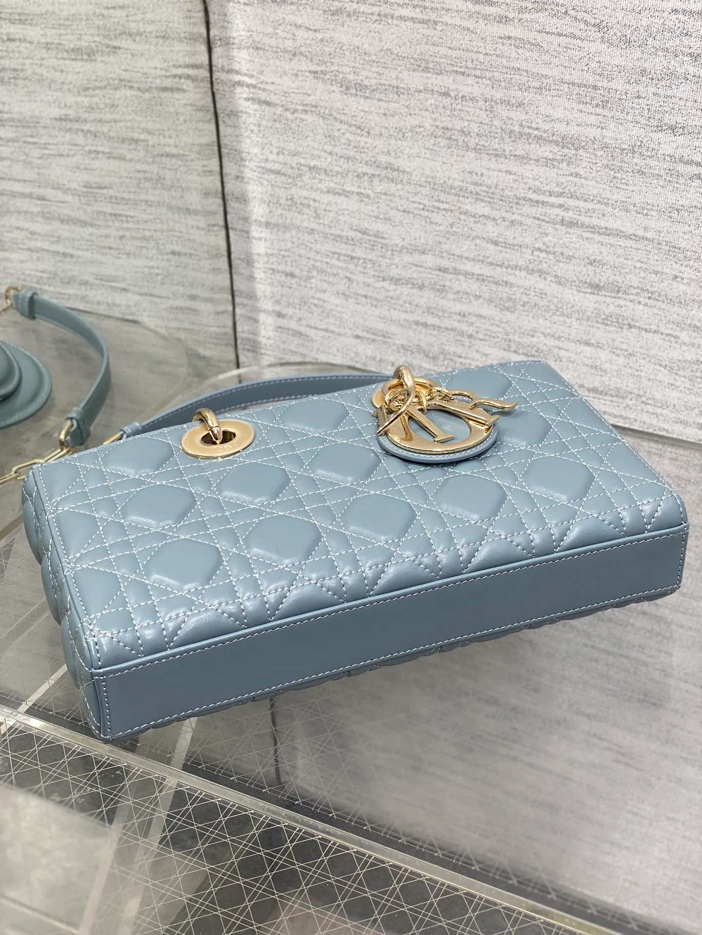 Women's Classic Handbags CHRISTIAN DIOR 17770427