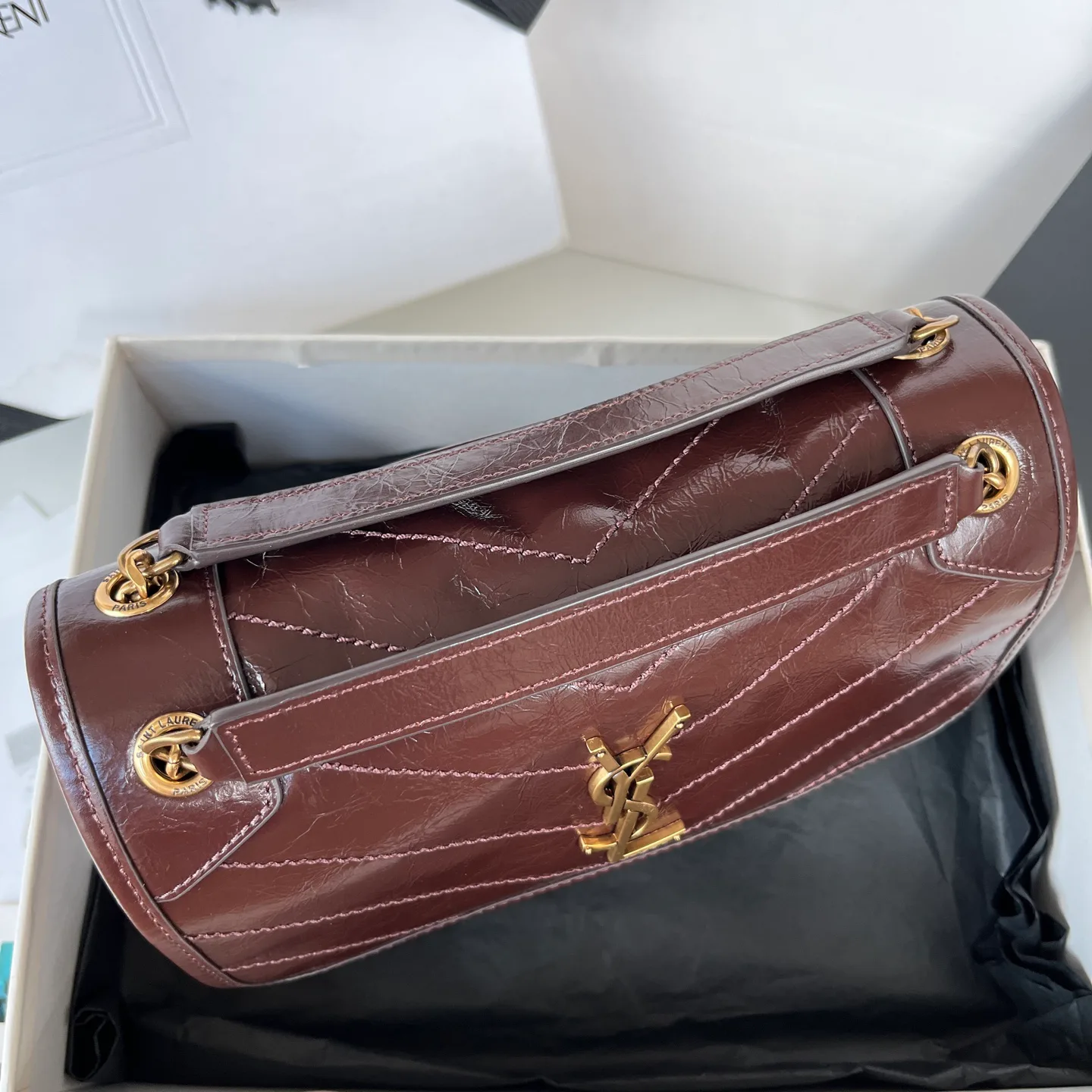 Классические Сумки Женские Saint Laurent 18610969