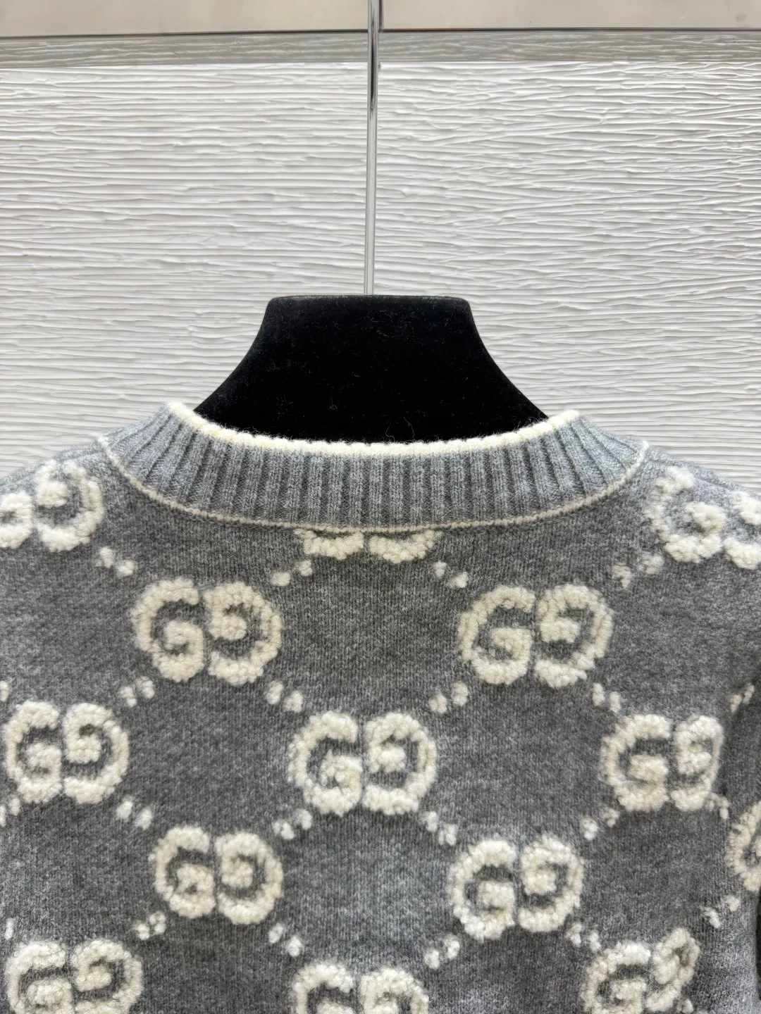 Women's Jumpers And Sweaters GUCCI 18016386