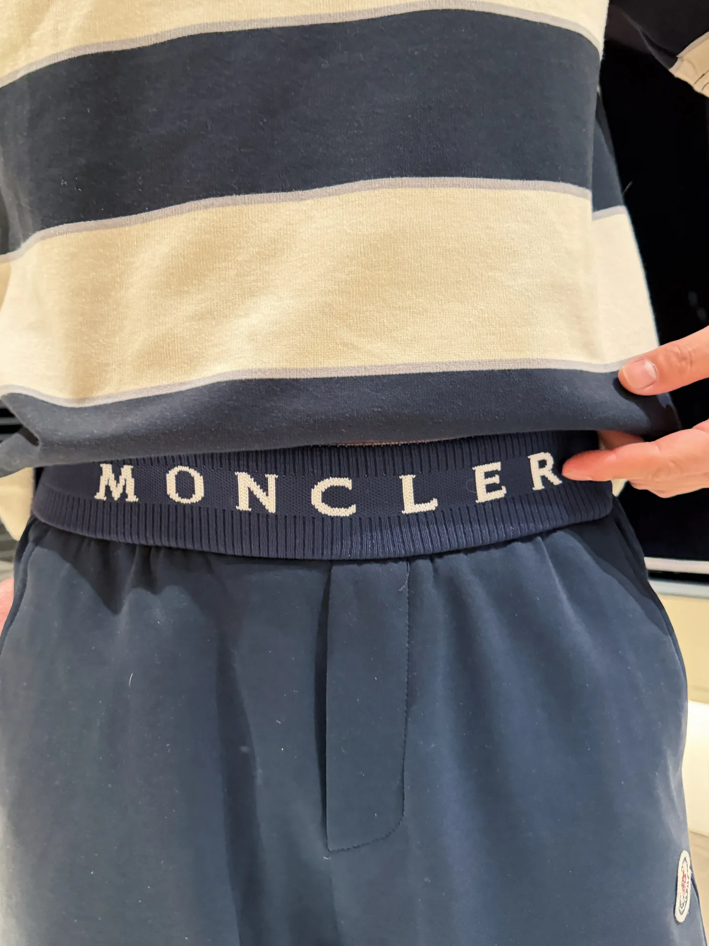 Men's Trousers MONCLER 18499745