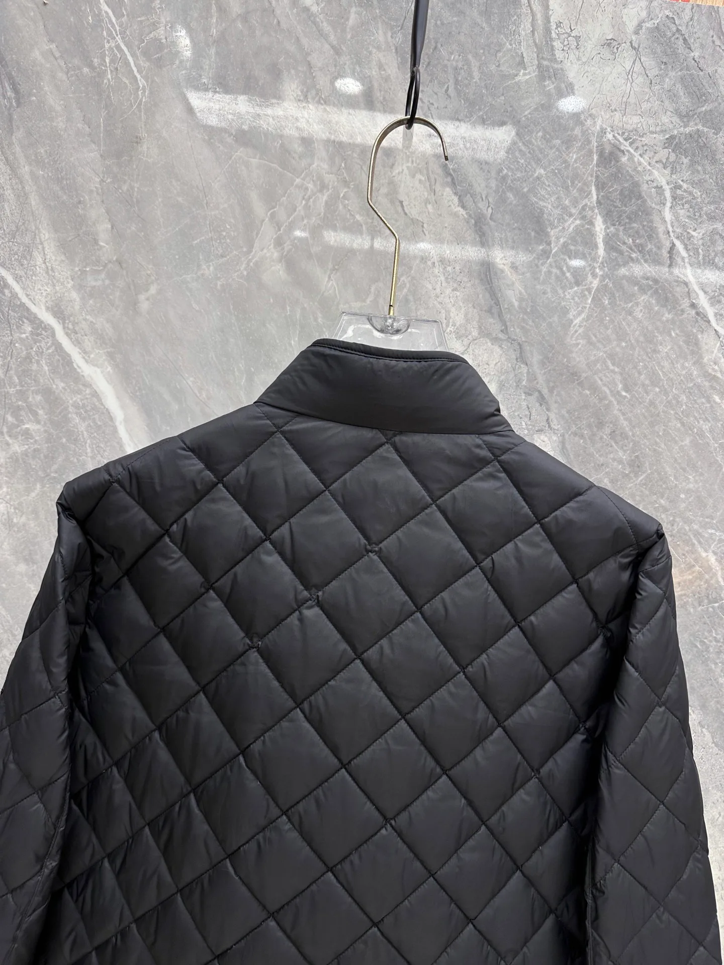 Куртки И Пуховики Мужские Moncler 18596299