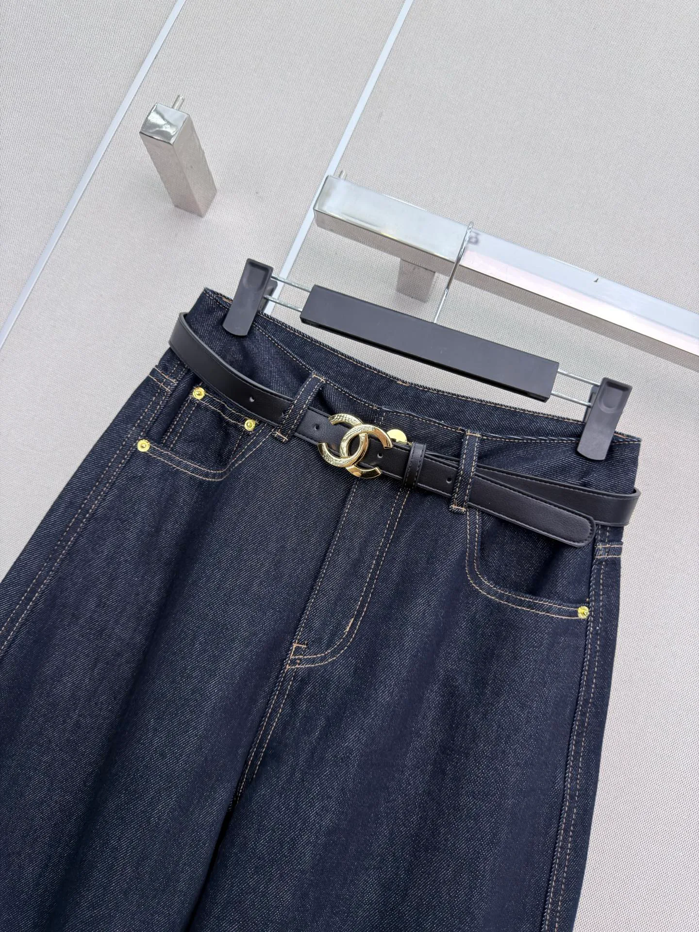 Women's Jeans CHANEL 18108859