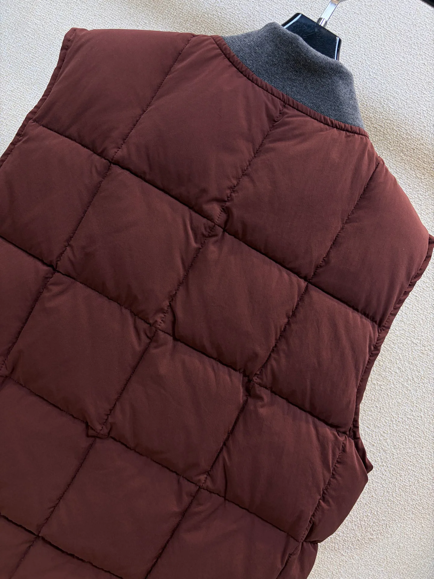 Women's Vests MIU MIU 18408092