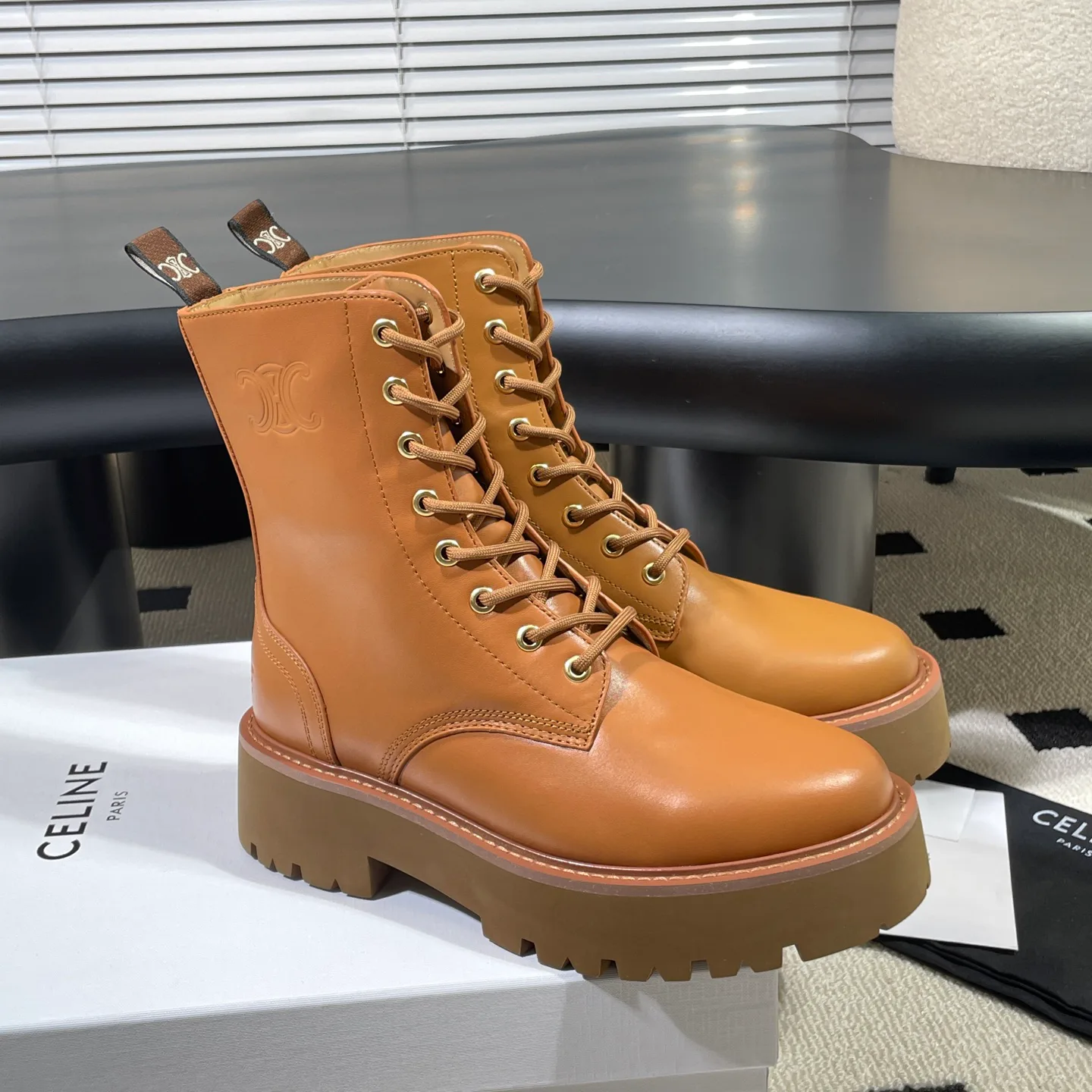 Women's Ankle Boots CELINE 18041624