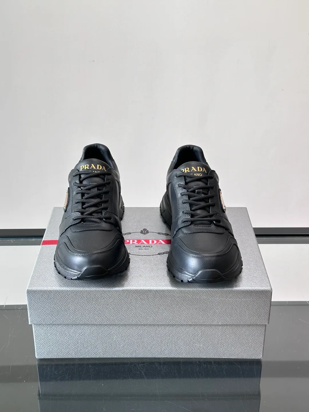 Women's Sneakers PRADA 18102657