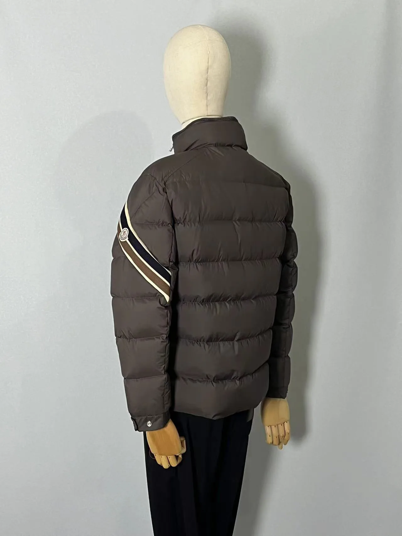 Men's Jackets And Down Jackets MONCLER 18130190