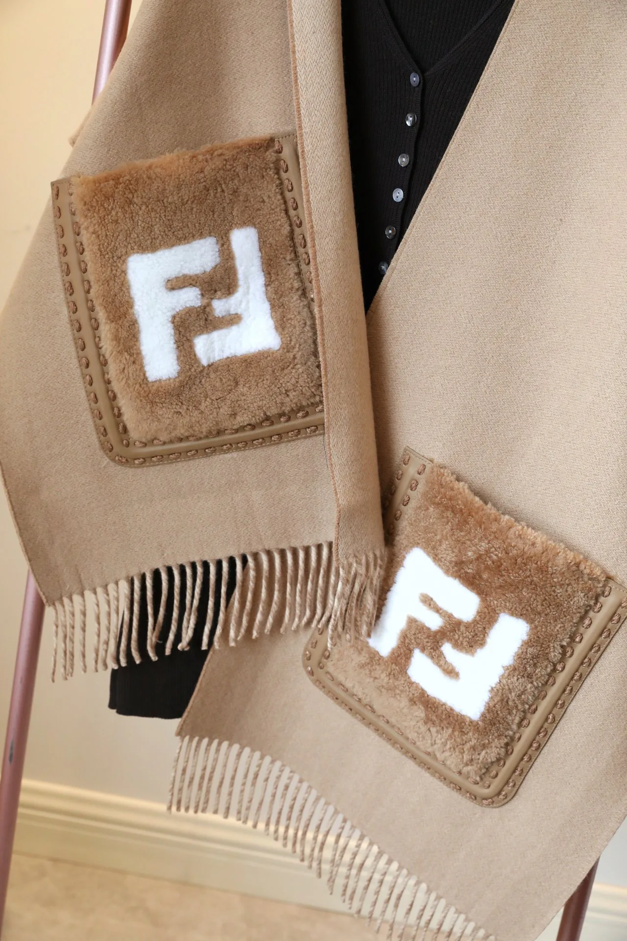 Scarves FENDI 18265997