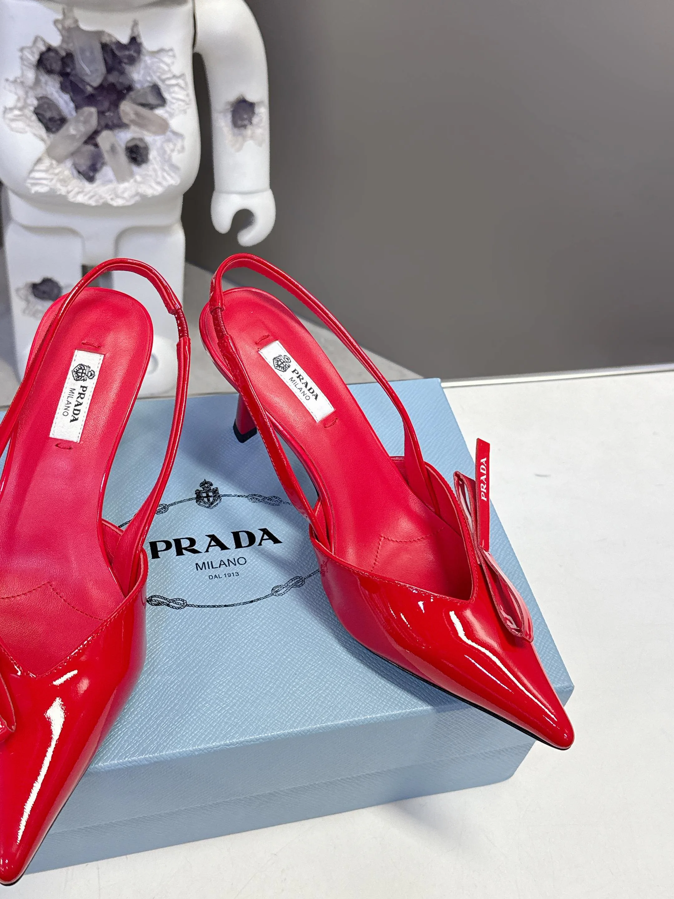 Women's Heels PRADA 18083952