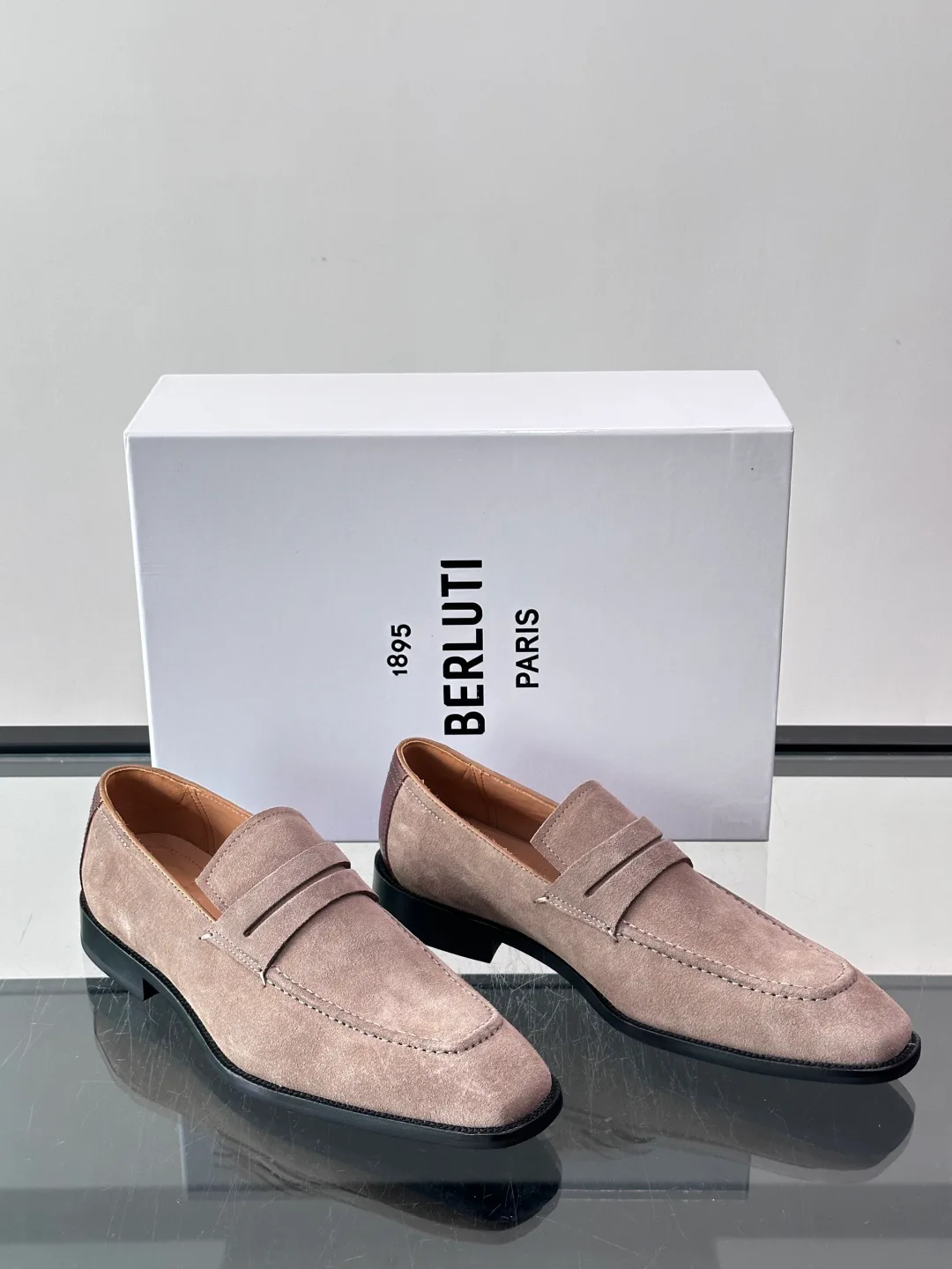 Men's Loafers And Dress Shoes BERLUTI 18079483