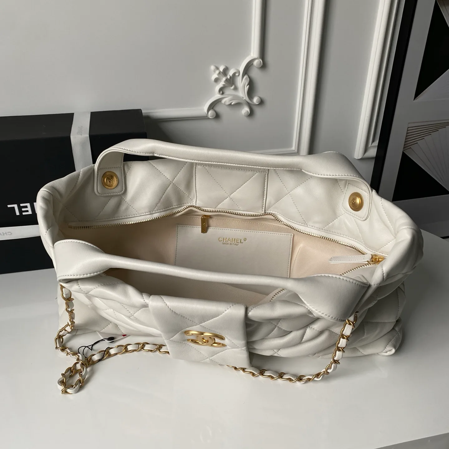 Women's Classic Handbags CHANEL 18207779