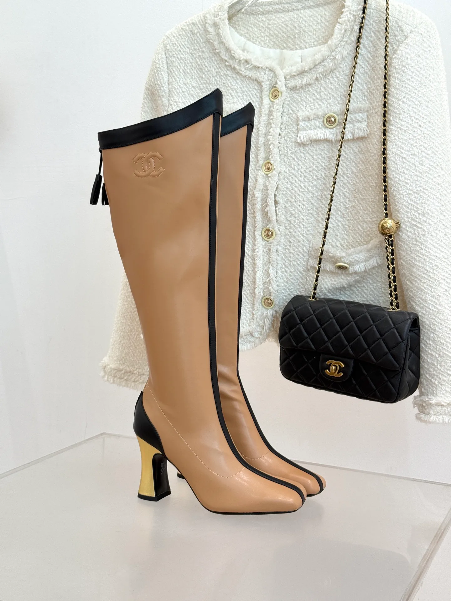 Women's Boots CHANEL 17425407