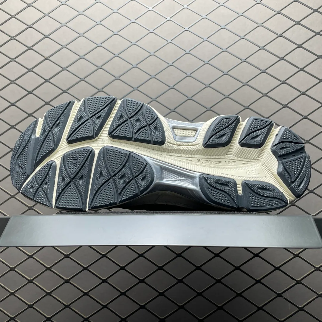 Men's Sneakers ASICS 18301761