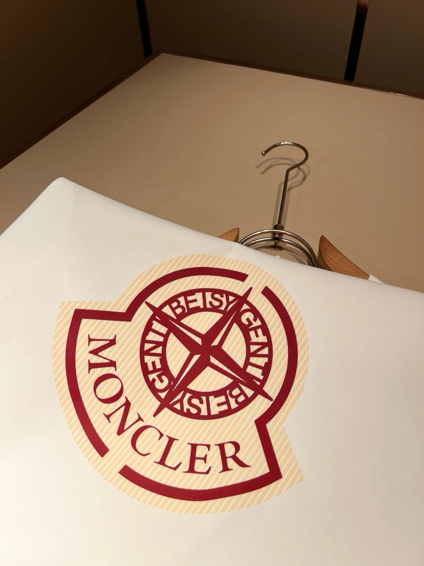 Футболки Мужские Moncler 18592698
