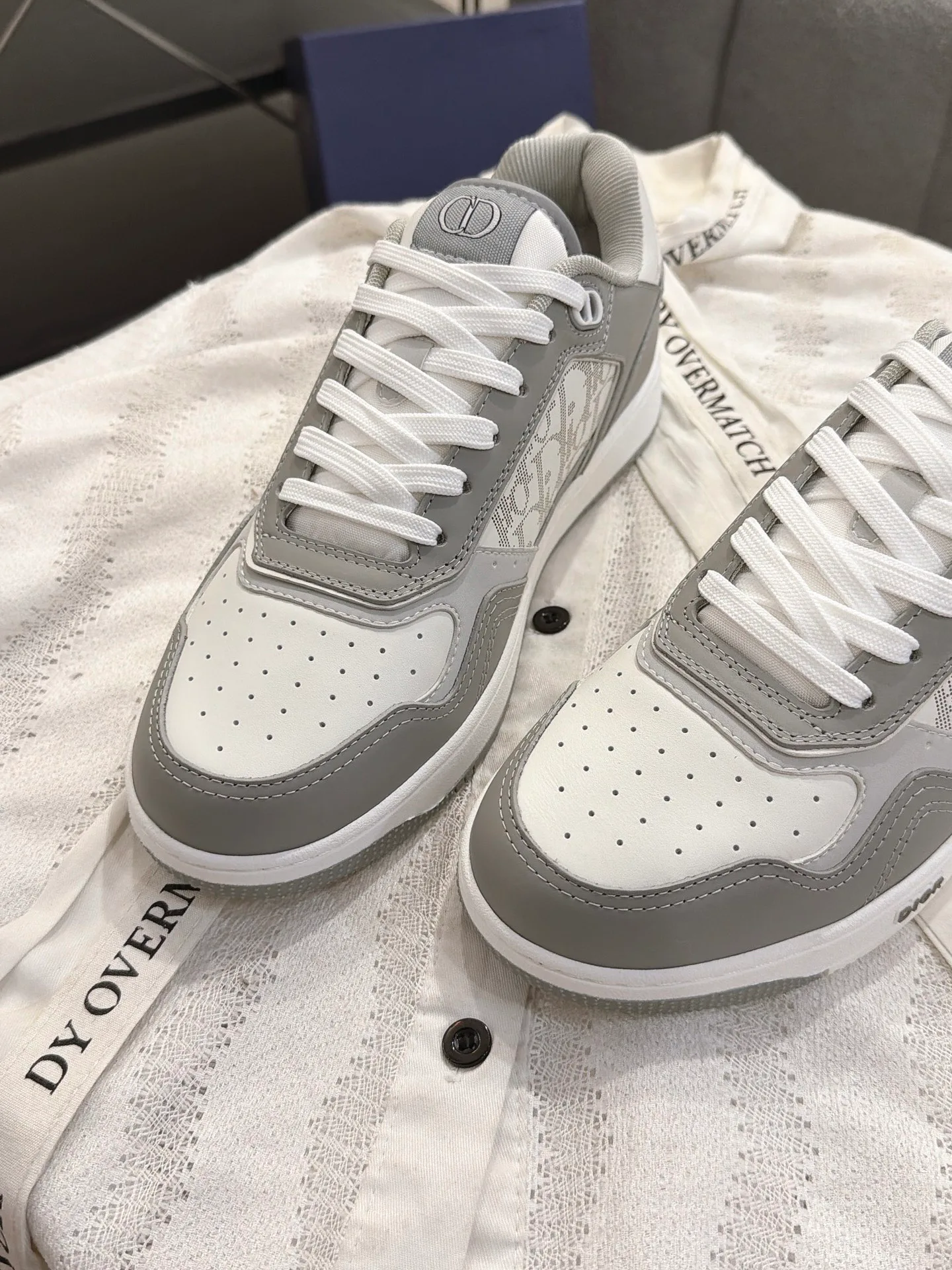 Women's Sneakers CHRISTIAN DIOR 18233140