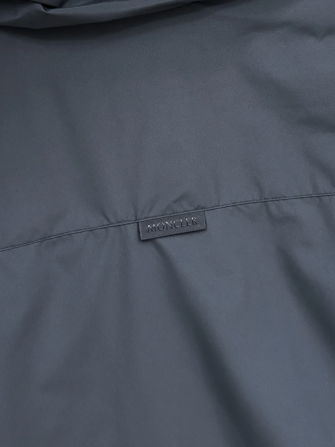 Куртки И Пуховики Мужские Moncler 18596633