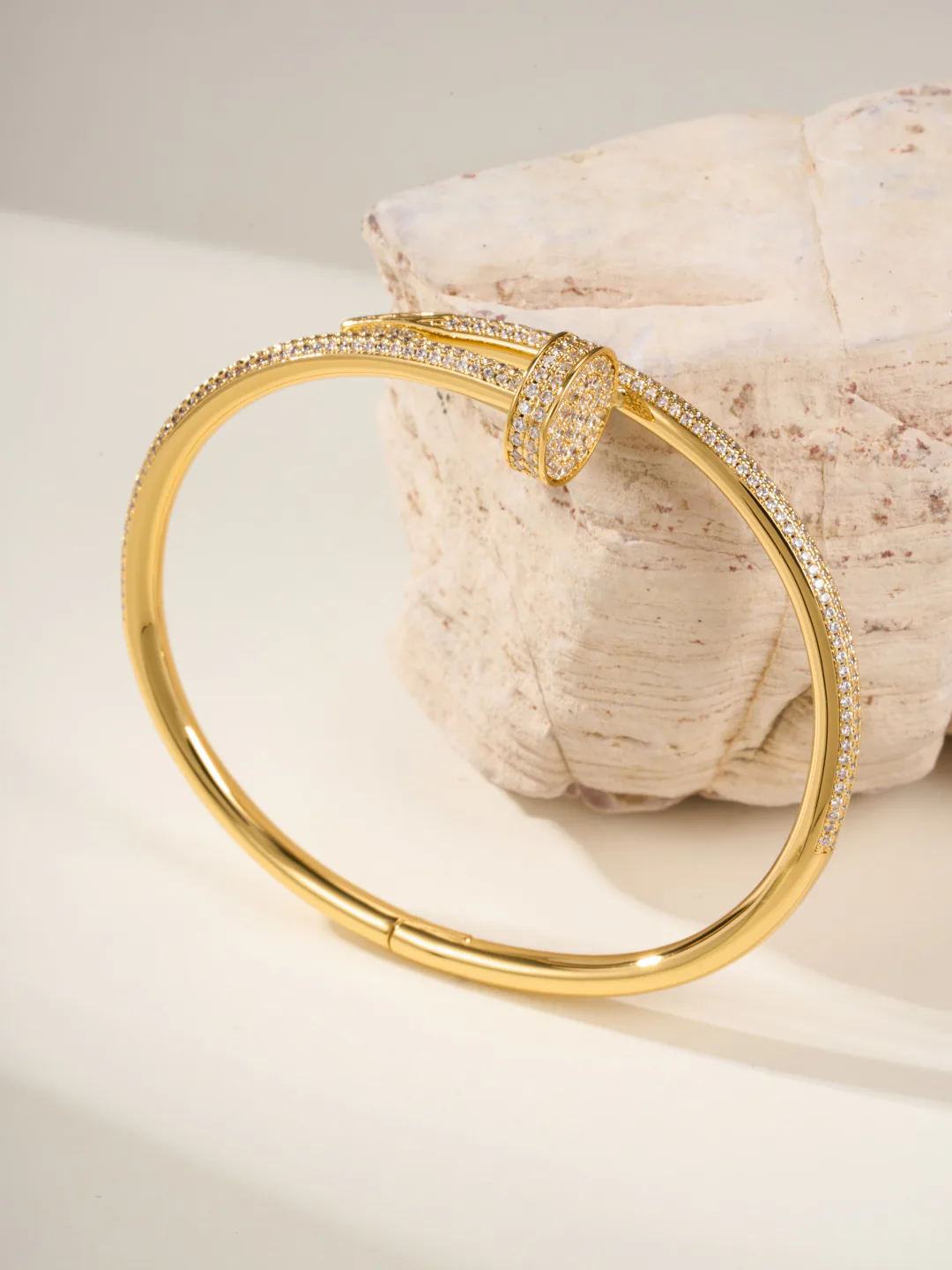 Jewelry CARTIER 18231021